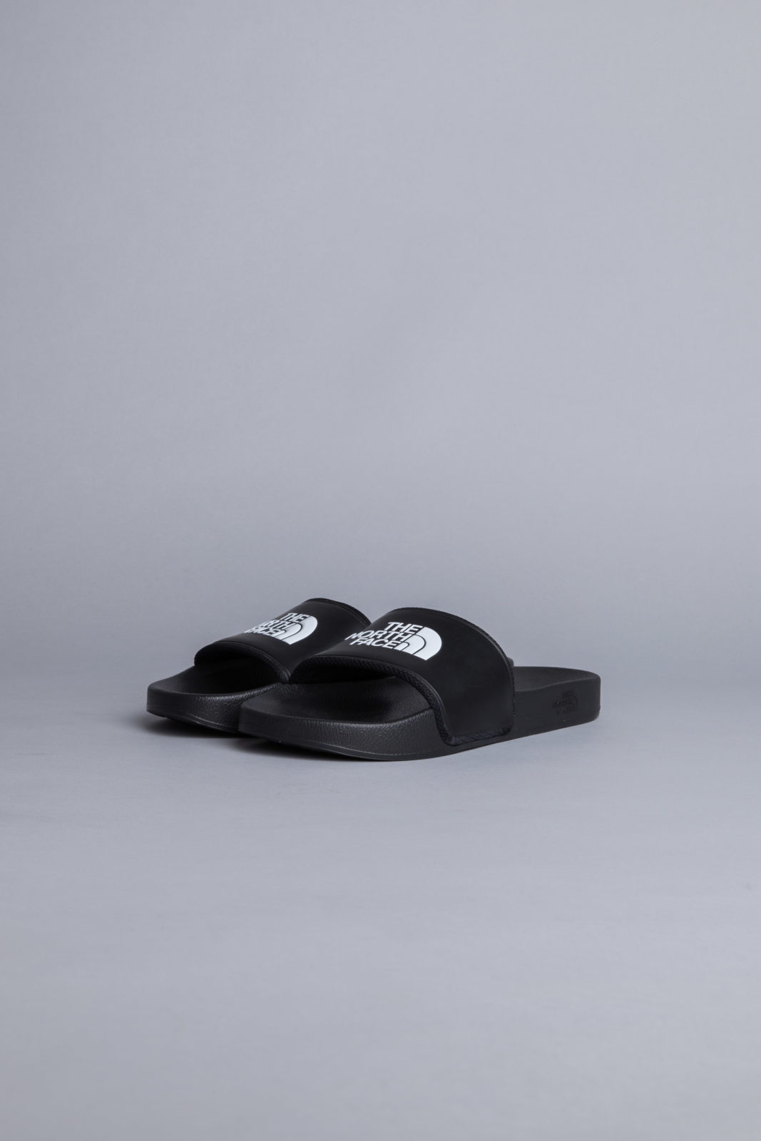 the north face base camp slippers