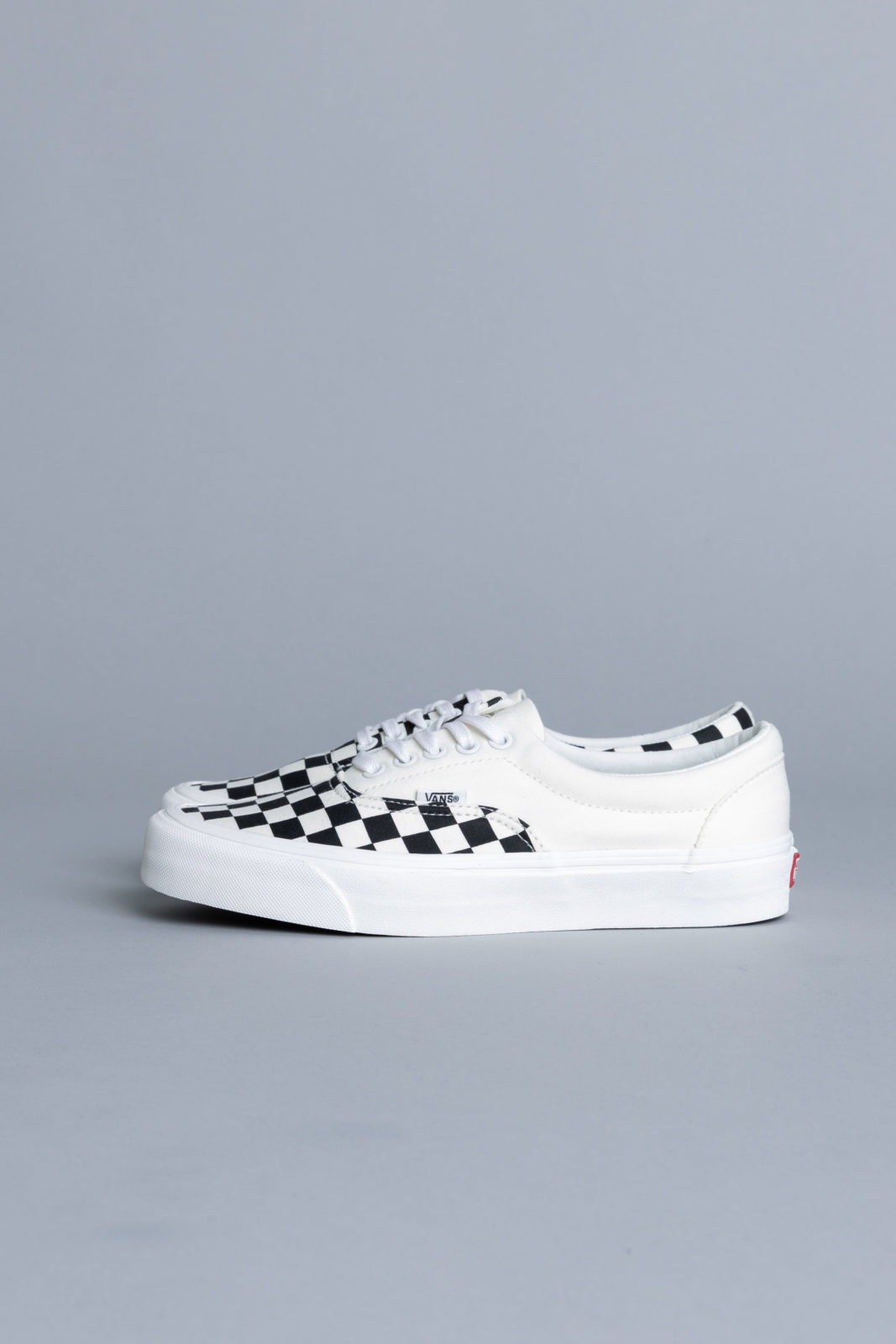 vans era podium