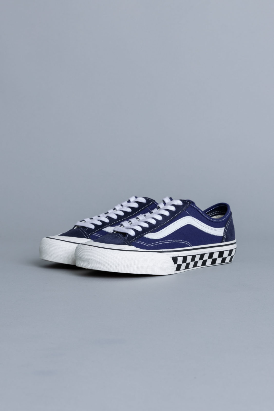 vans style 36 decon checkerboard