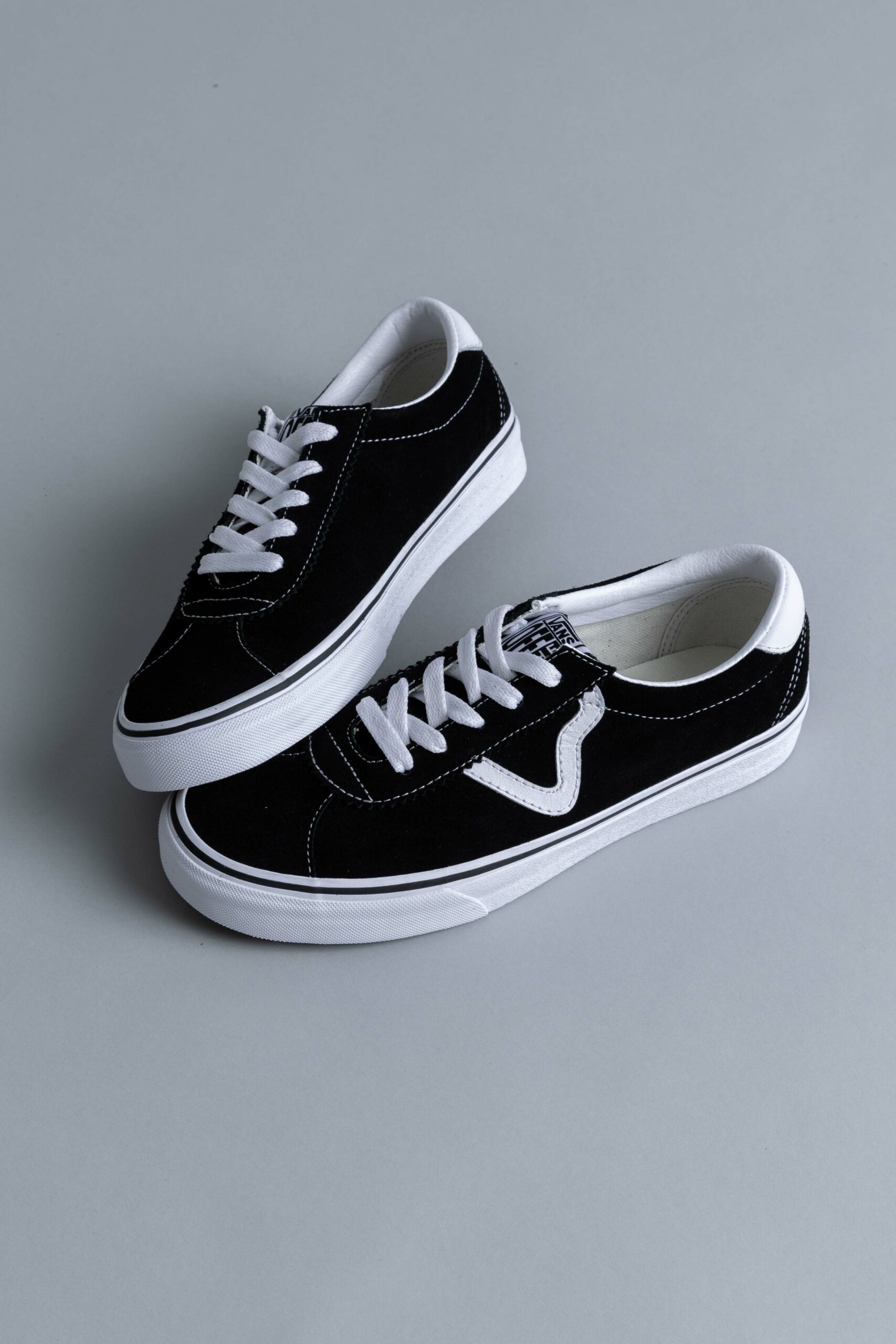 Vans Sport Suede Black brussels store Centrevillestore