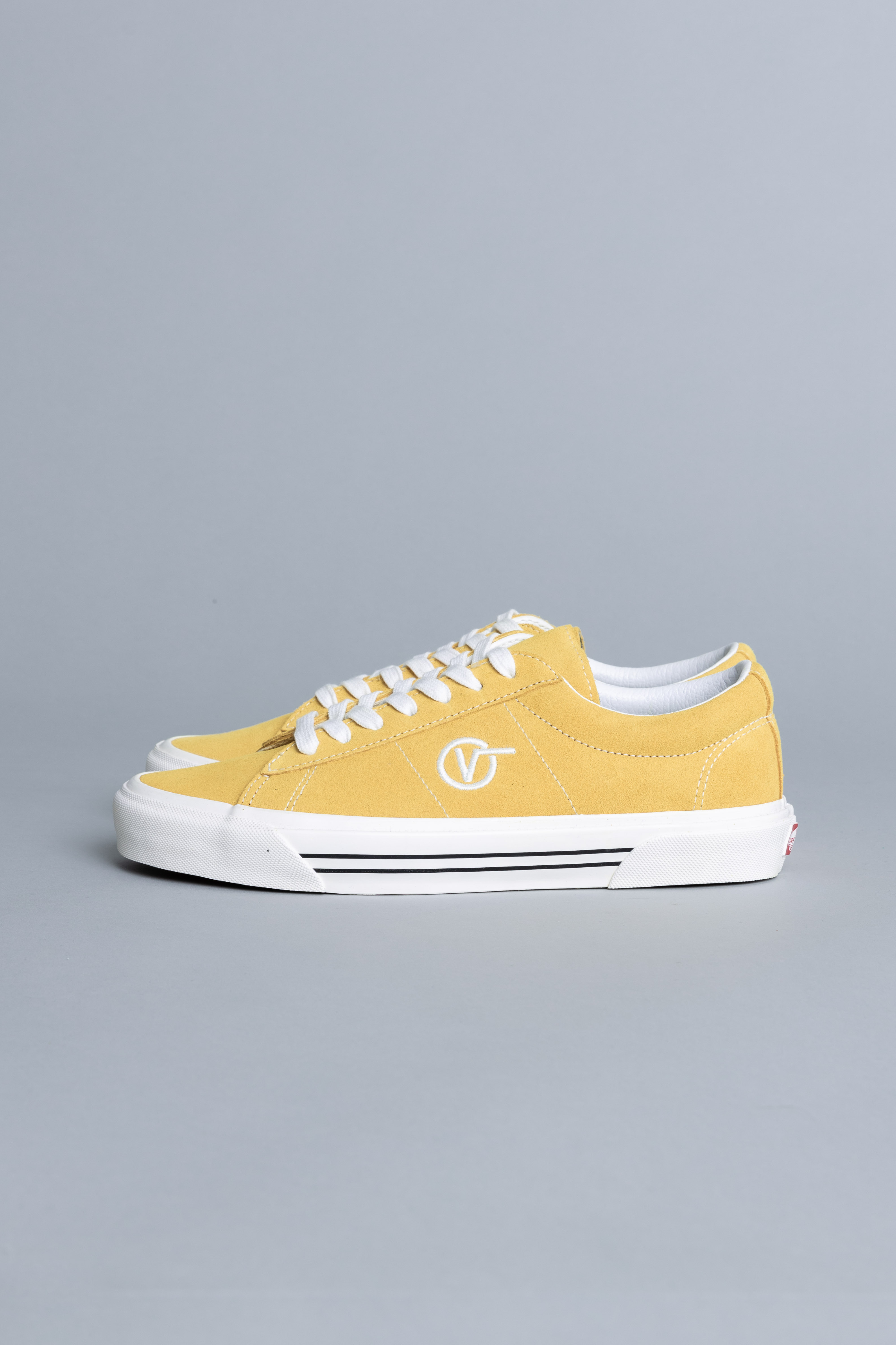 vans sid dx yellow