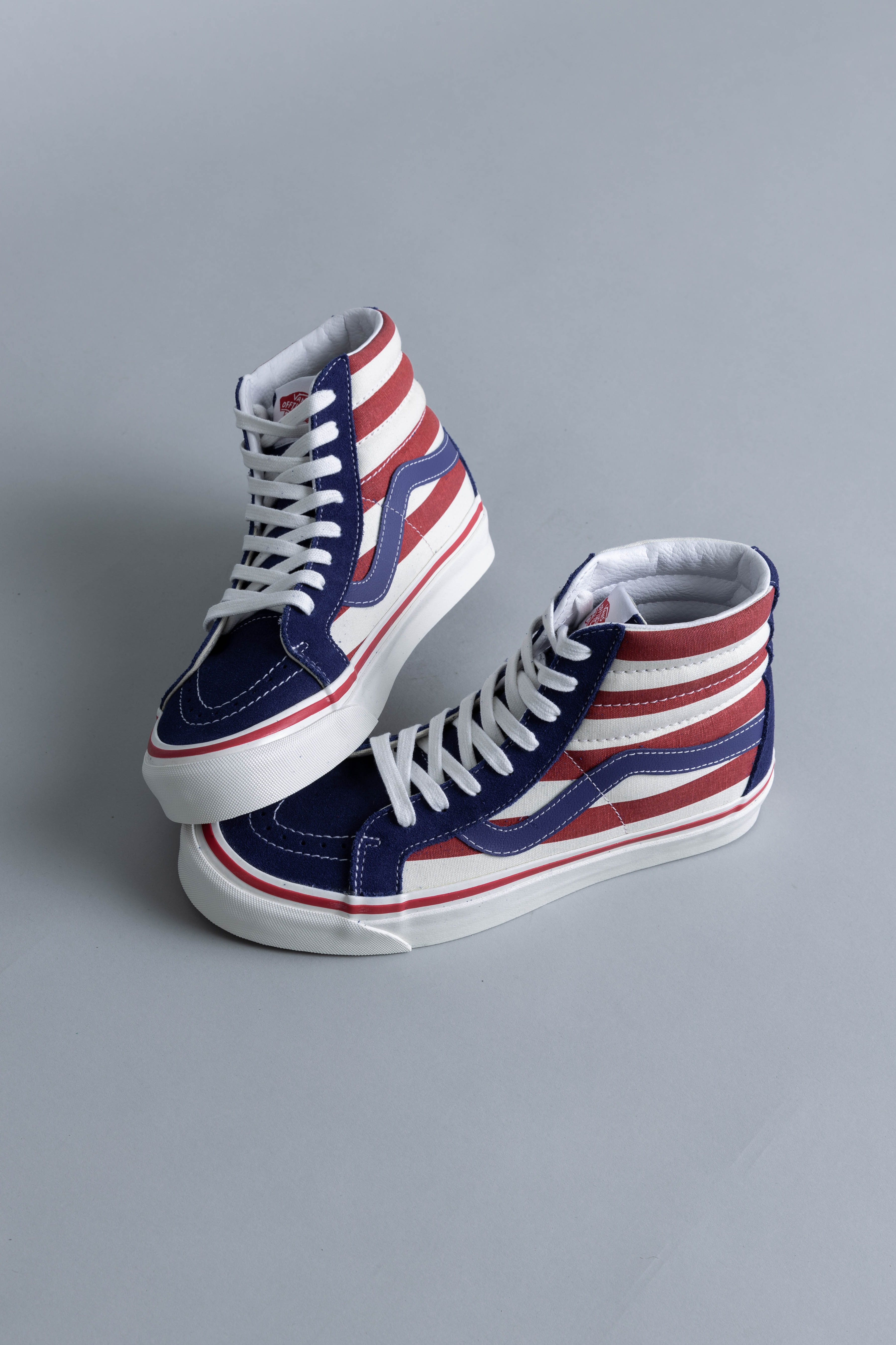 vans sk8 hi white blue stripe