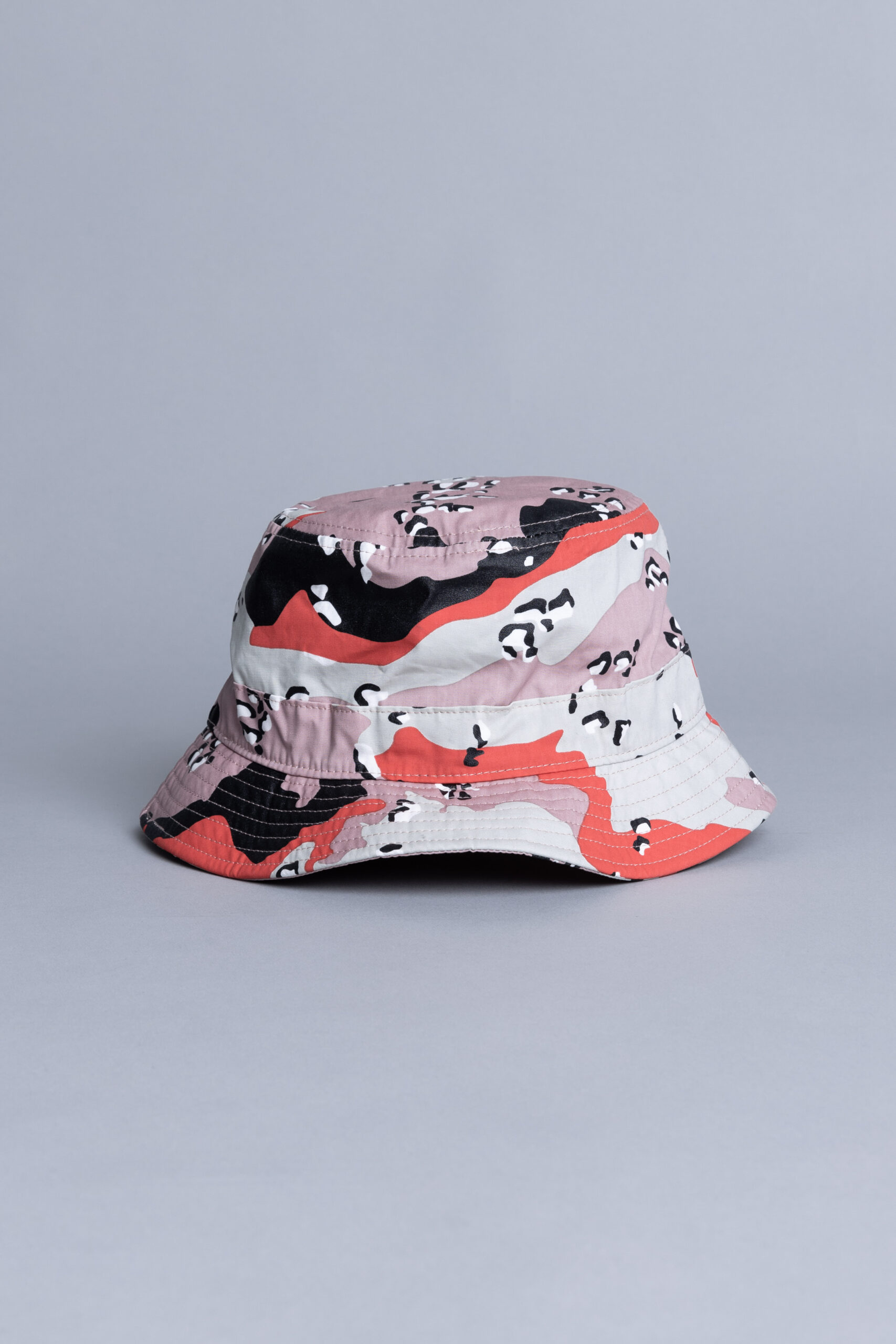 Stone island camo bucket deals hat