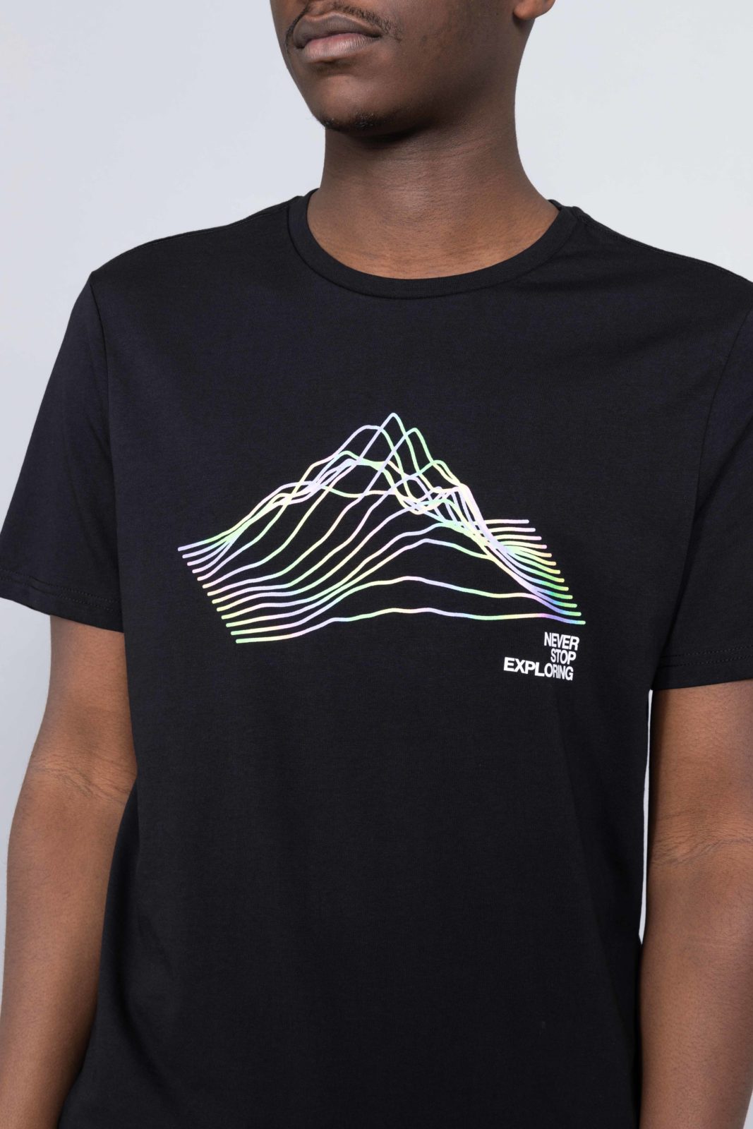 The North Face Rainbow Tshirt Black Multi nuptse - Centrevillestore