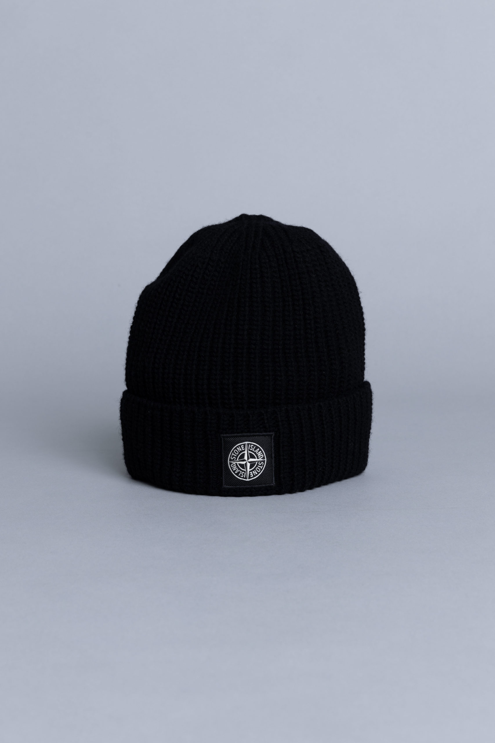 stone island patch beanie