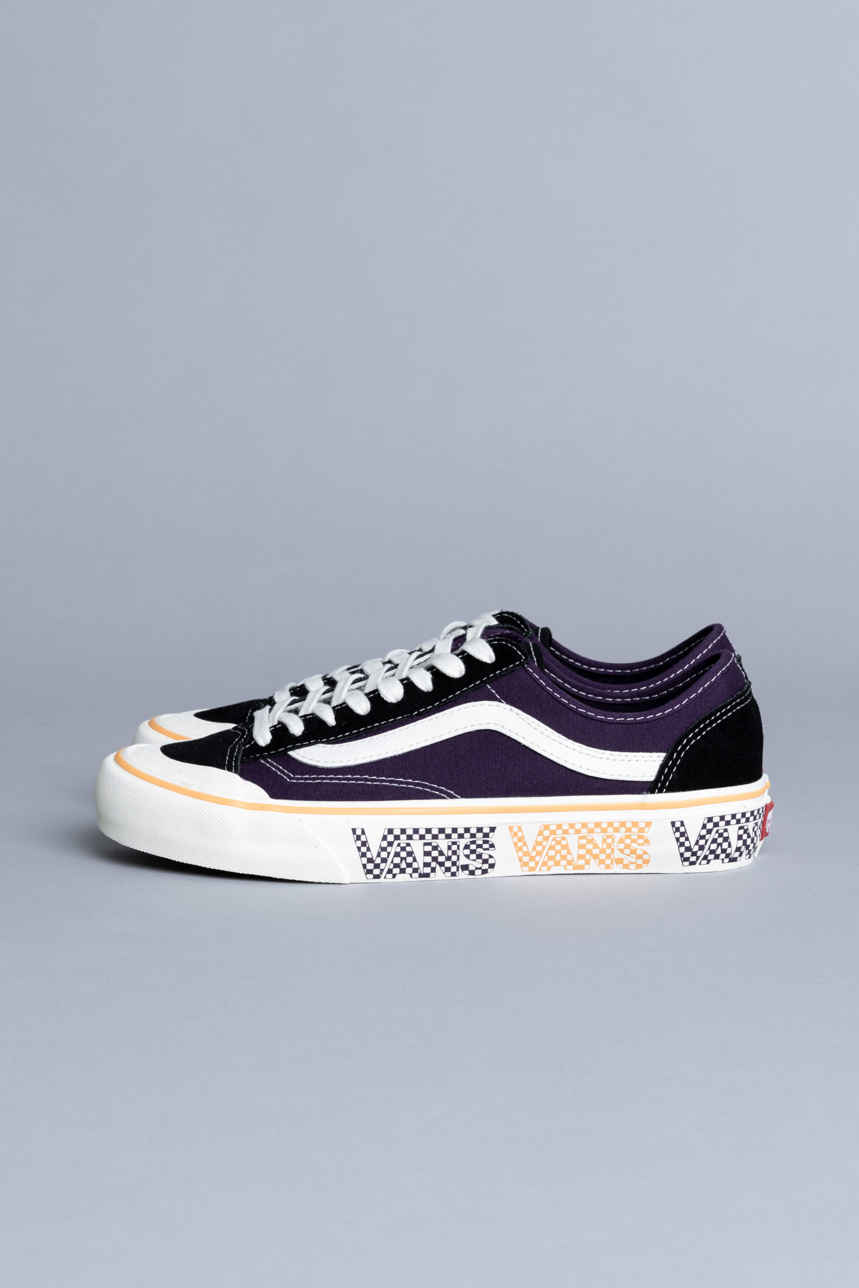 vans decon sf white