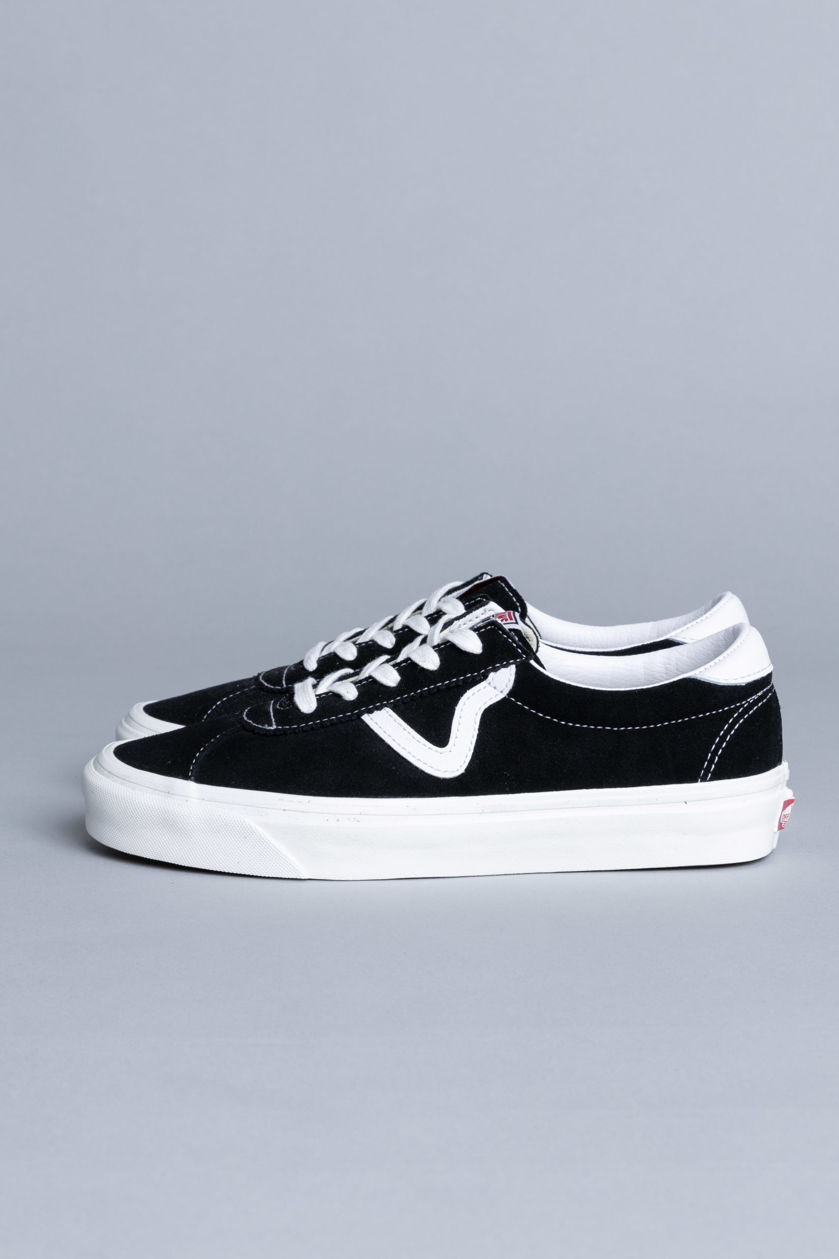 vans style 73 black