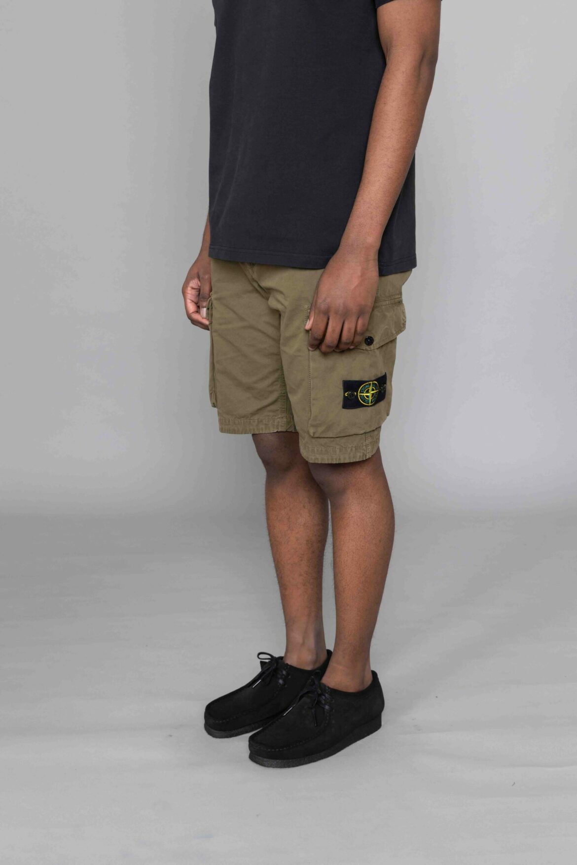 Stone Island Cargo Shorts Olive 7415L07WA.V0158 Stone Island Cargo Shorts Olive 7415L07WA.V0158