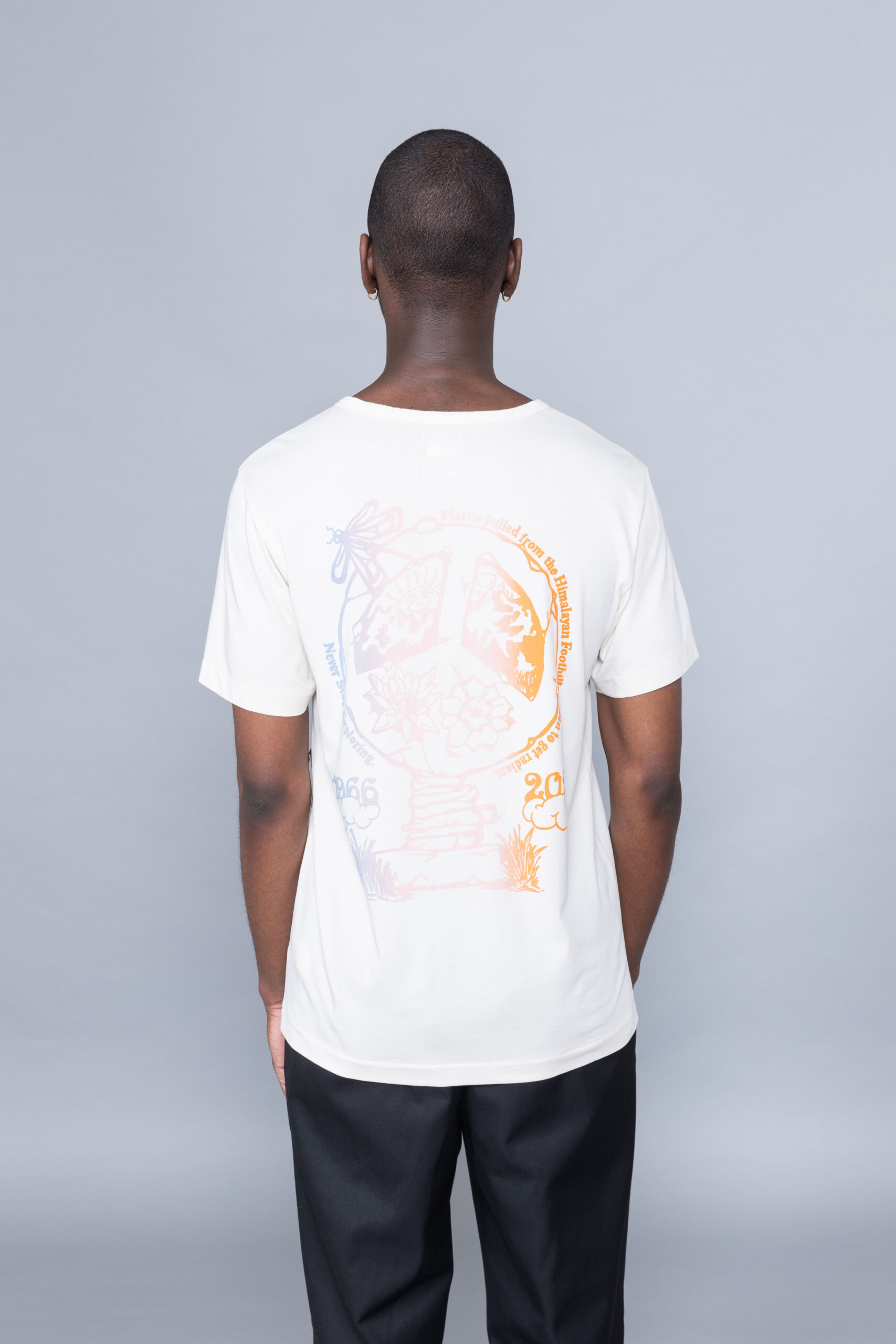 Duke Arrangement Farmer The North Face Himalayan Bottle Source Tee Vintage White brussels - Centrevillestore Duke Arrangement Farmer The North Face Himalayan Bottle Source Tee Vintage White brussels - Centrevillestore