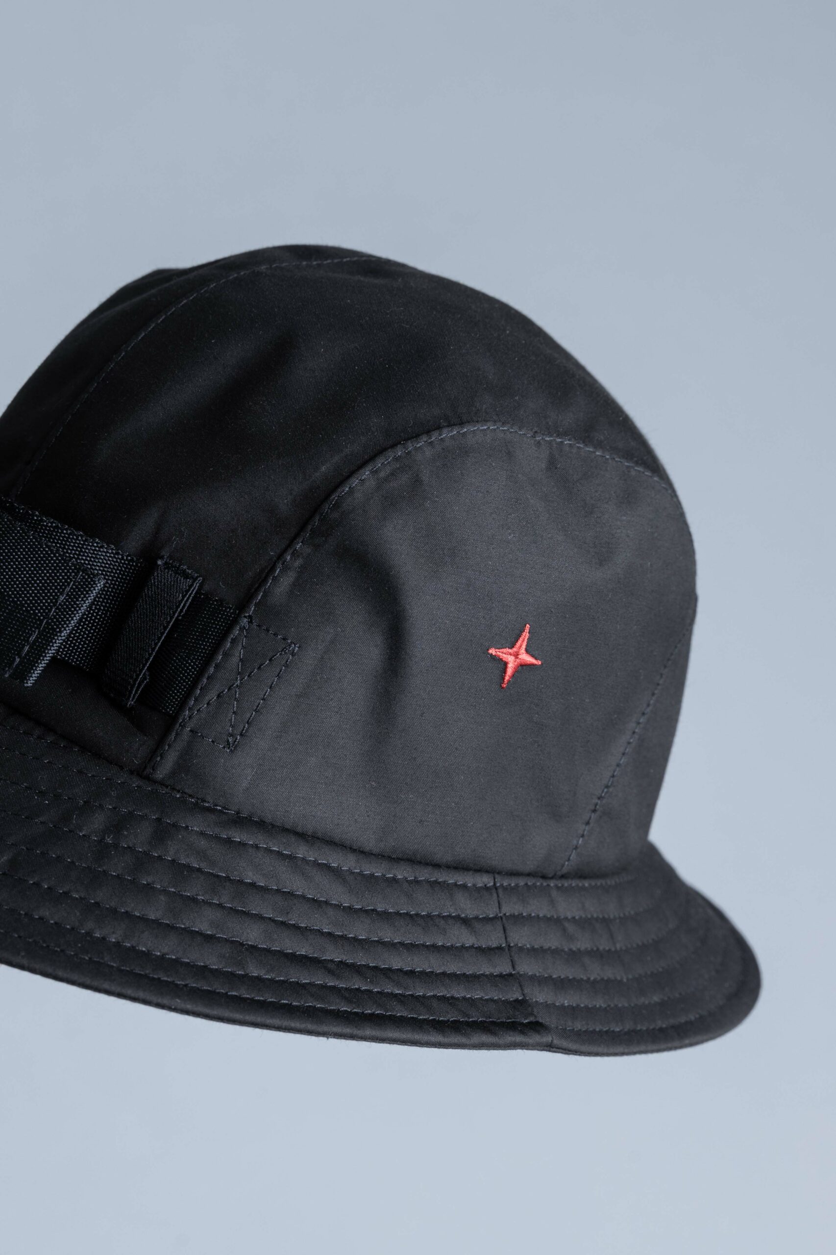 Stone Island Marina Cotton Nylon 3L Bucket Hat Black crewneck Centrevillestore