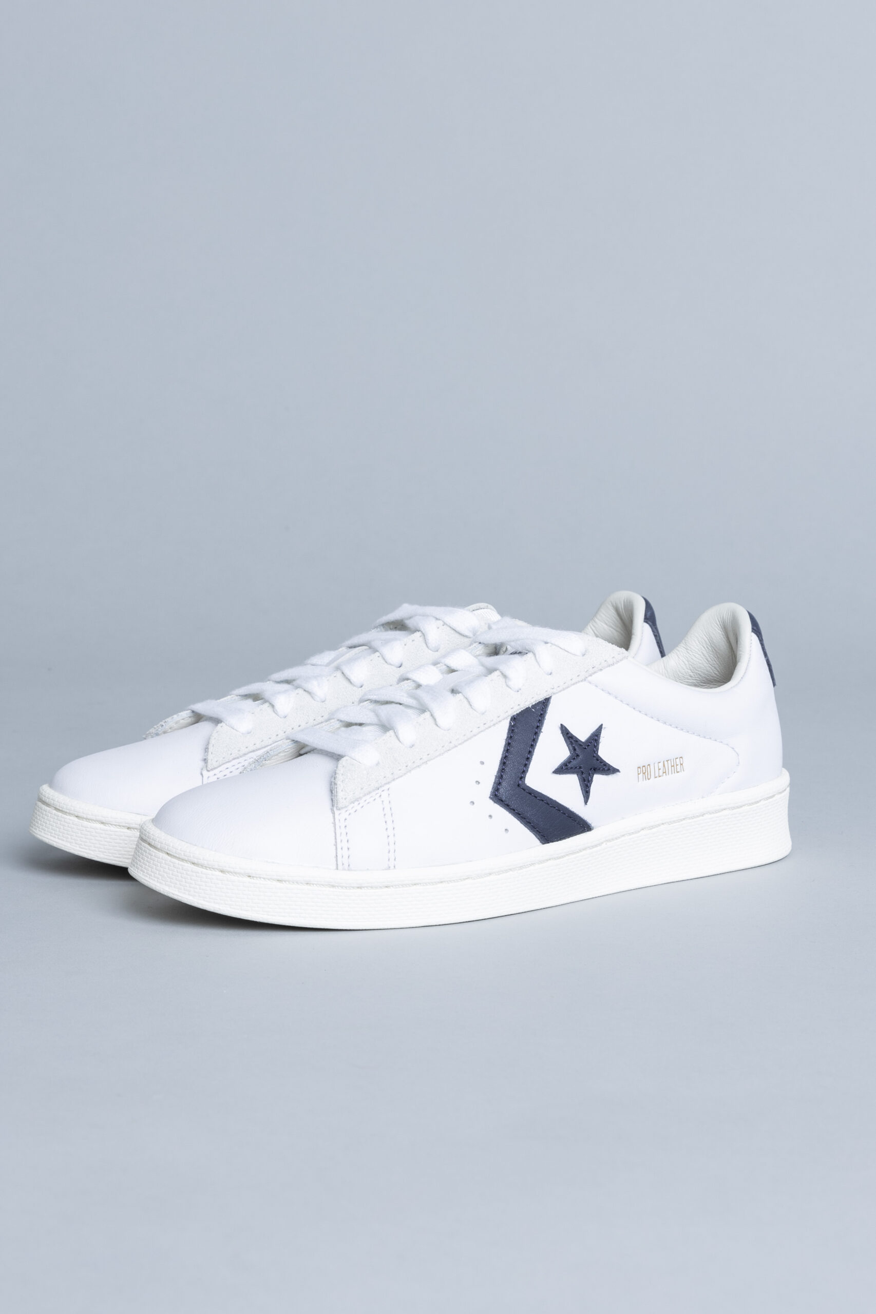 pro leather og converse