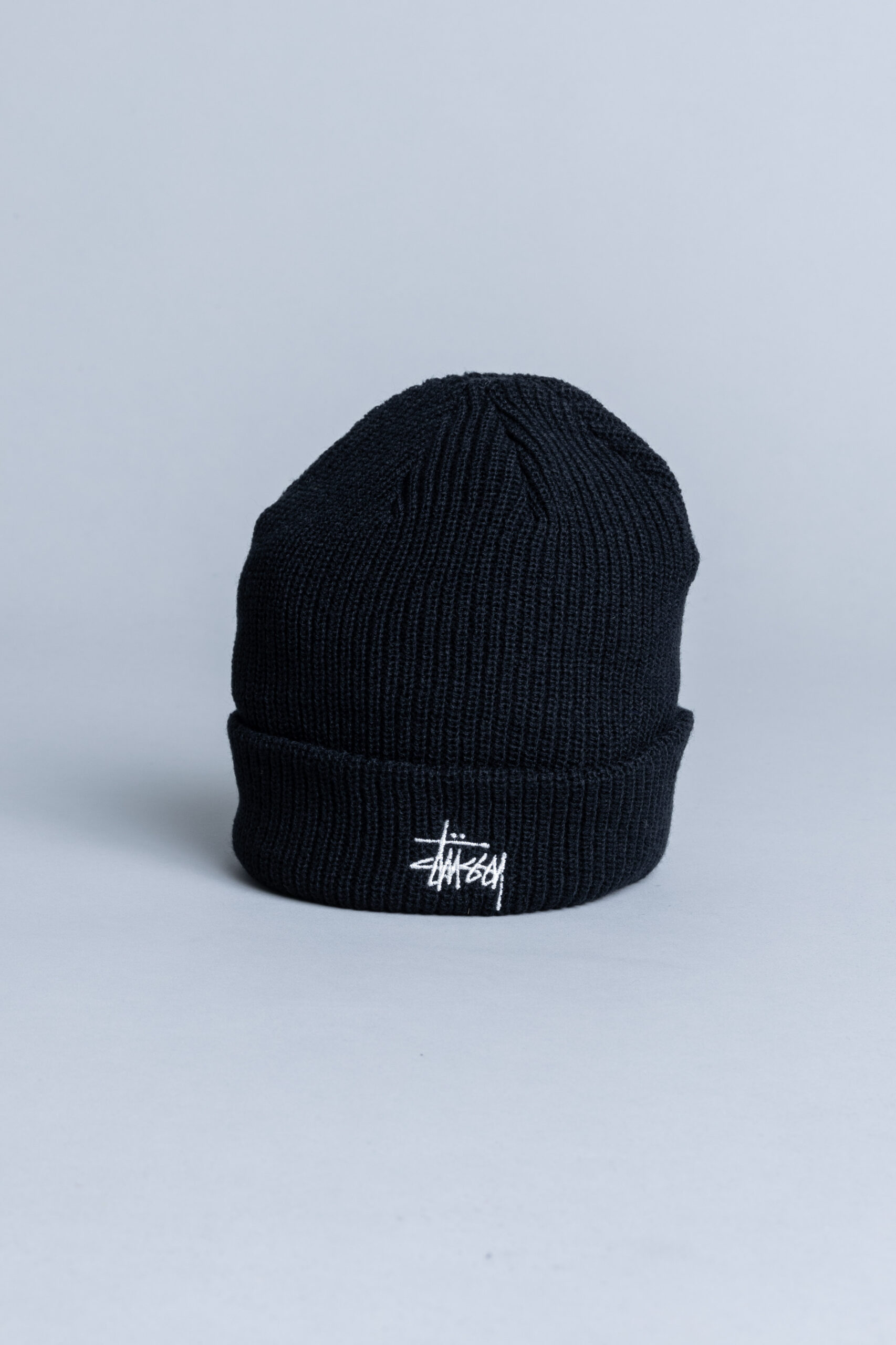 notifikation majs buste Stussy Basic Cuff Beanie Black brussels - Centrevillestore