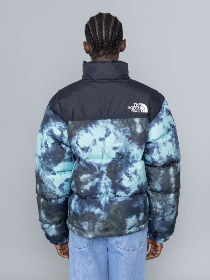 Collecting leaves Inform course The North Face • Brands | Centreville Store in Brussels