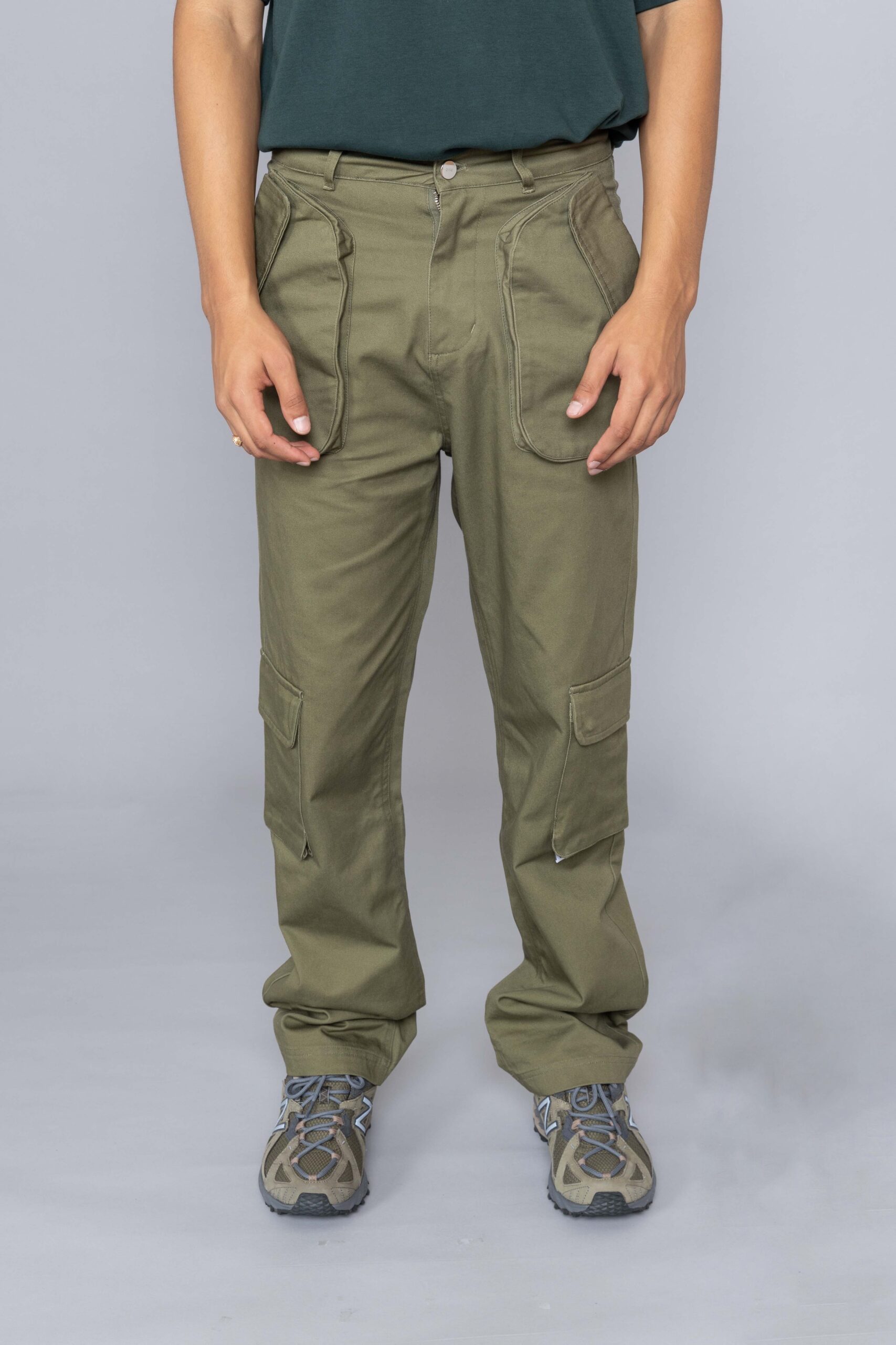 Arte Antwerp Jaden Cargo Pants Light Green • Centreville Store