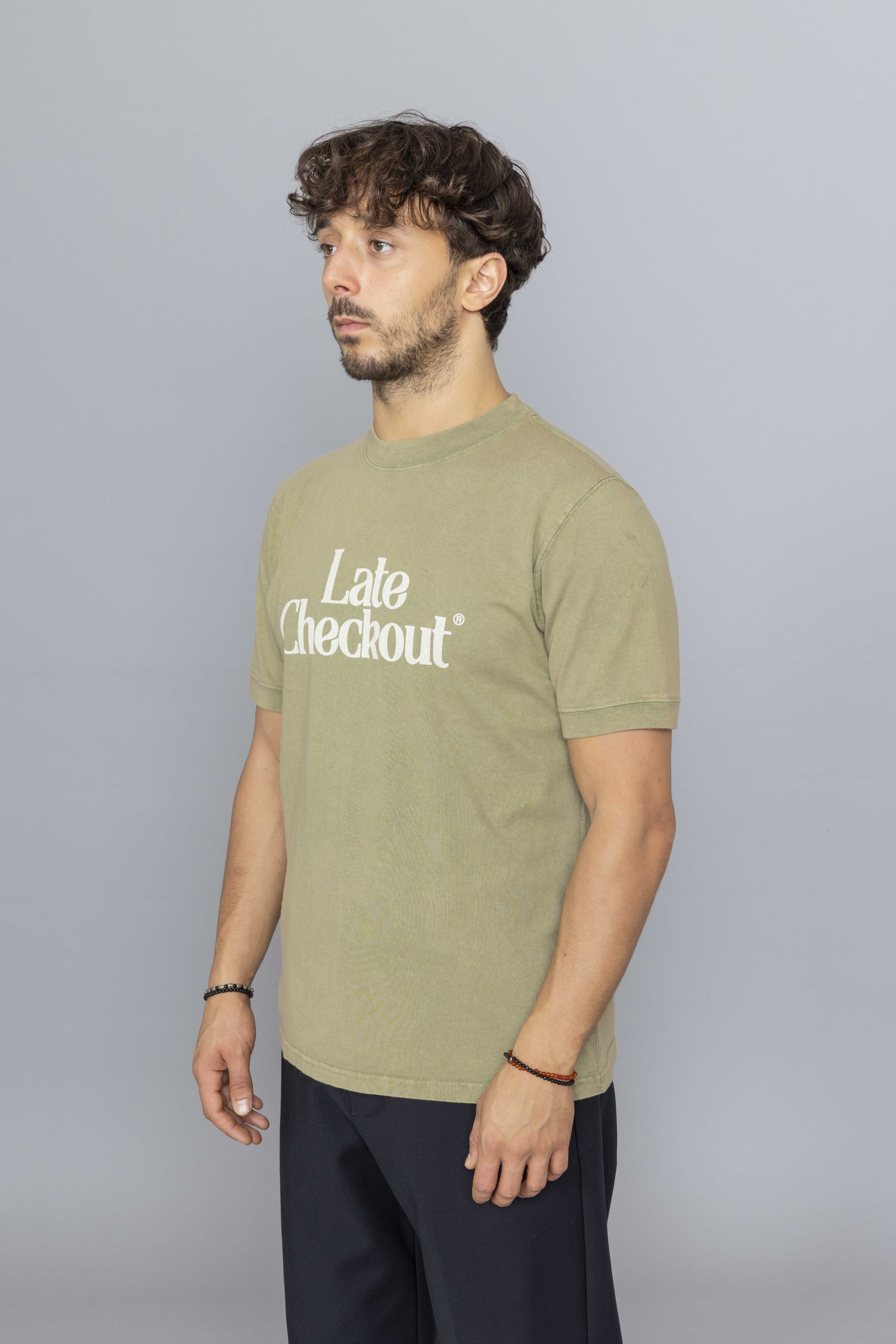 LATECHECKOUTGREENLOGOVINTAGERINGERTEEdia