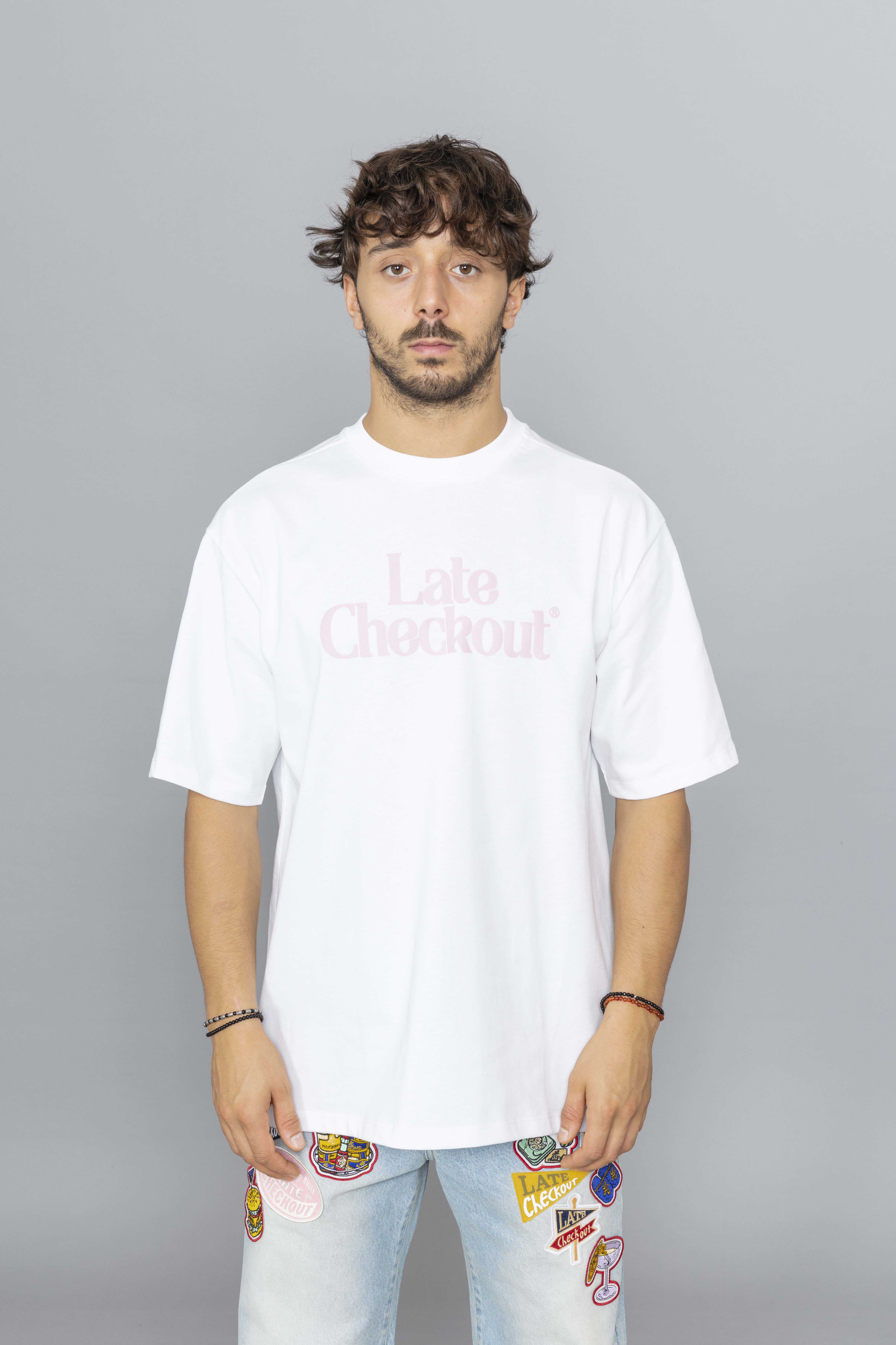 LATECHECKOUTWHITEPINKLOGOTEEfront
