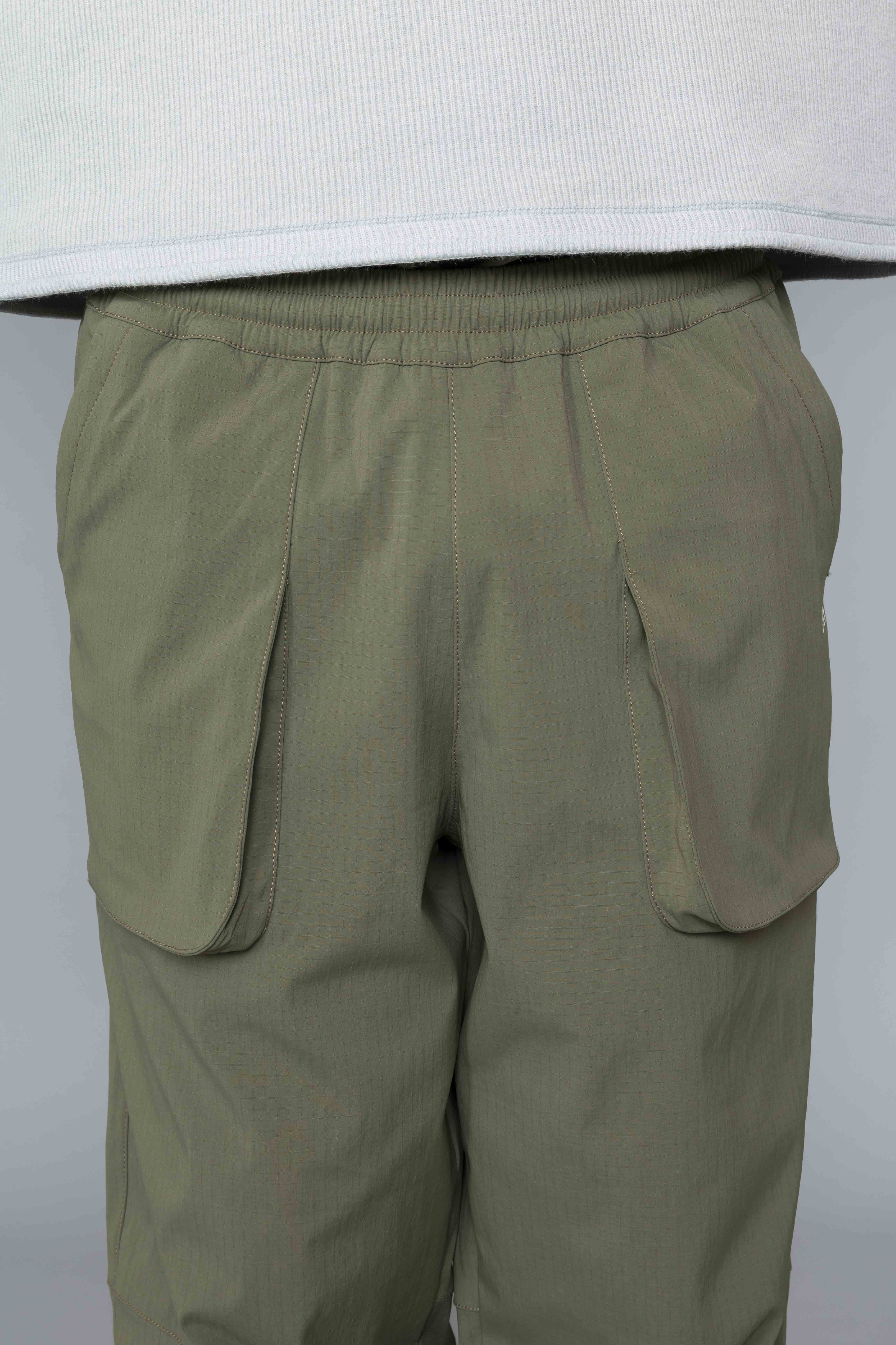 ARTETechnicalPolarPantsGreenPocket
