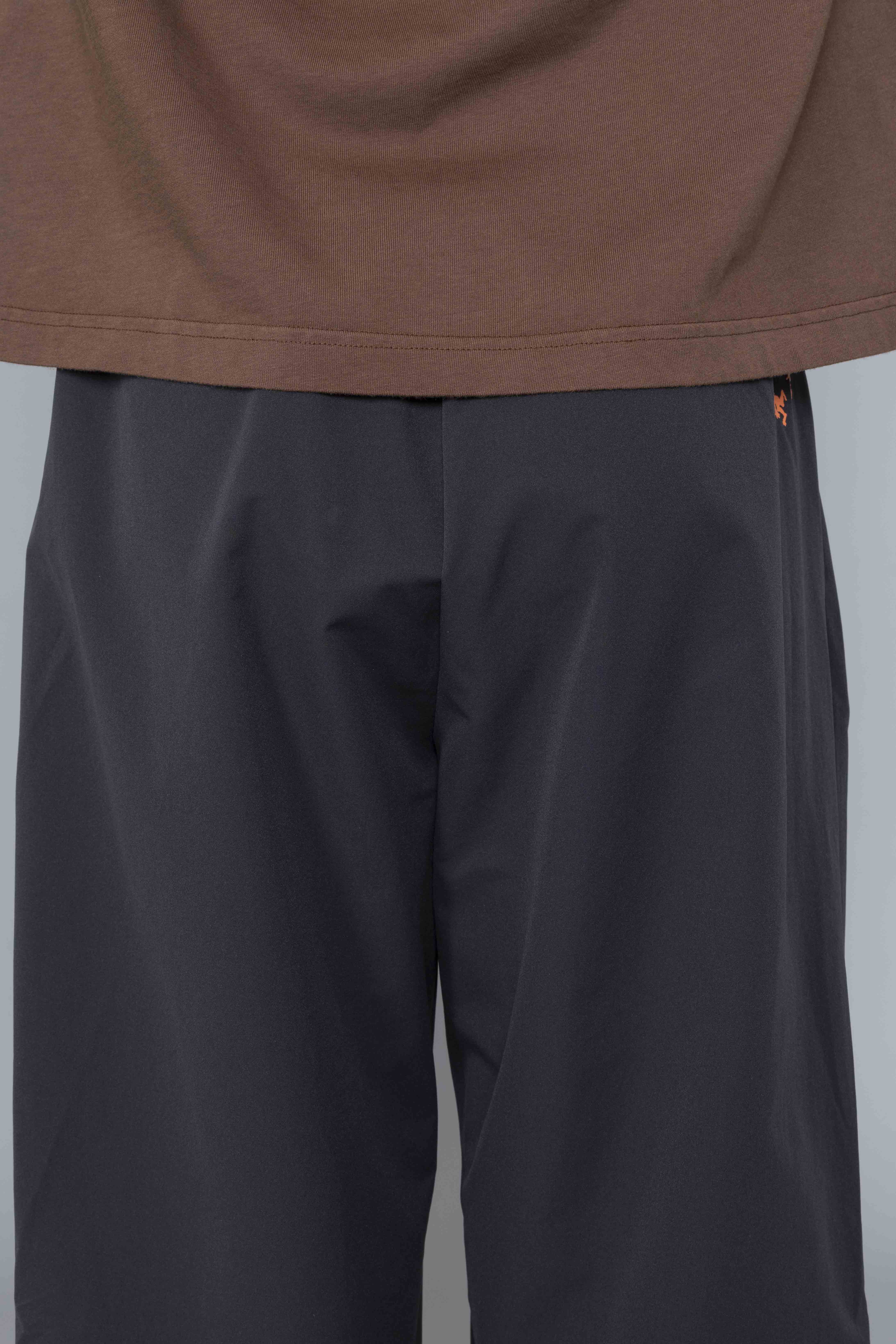 KA_YOParachutePantsCharcoalAss