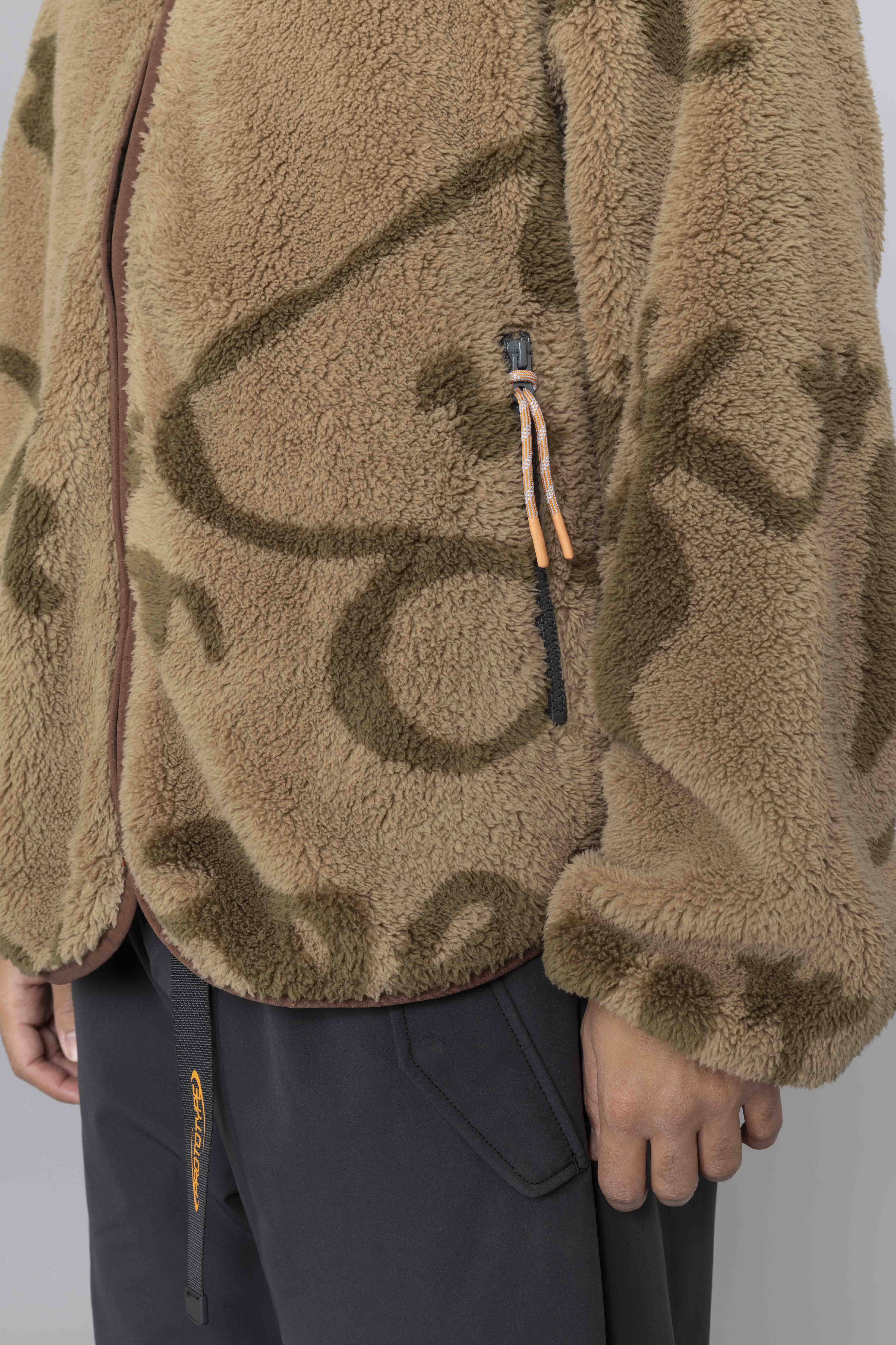 KA_YOPetroglyphFleeceMoleMotif