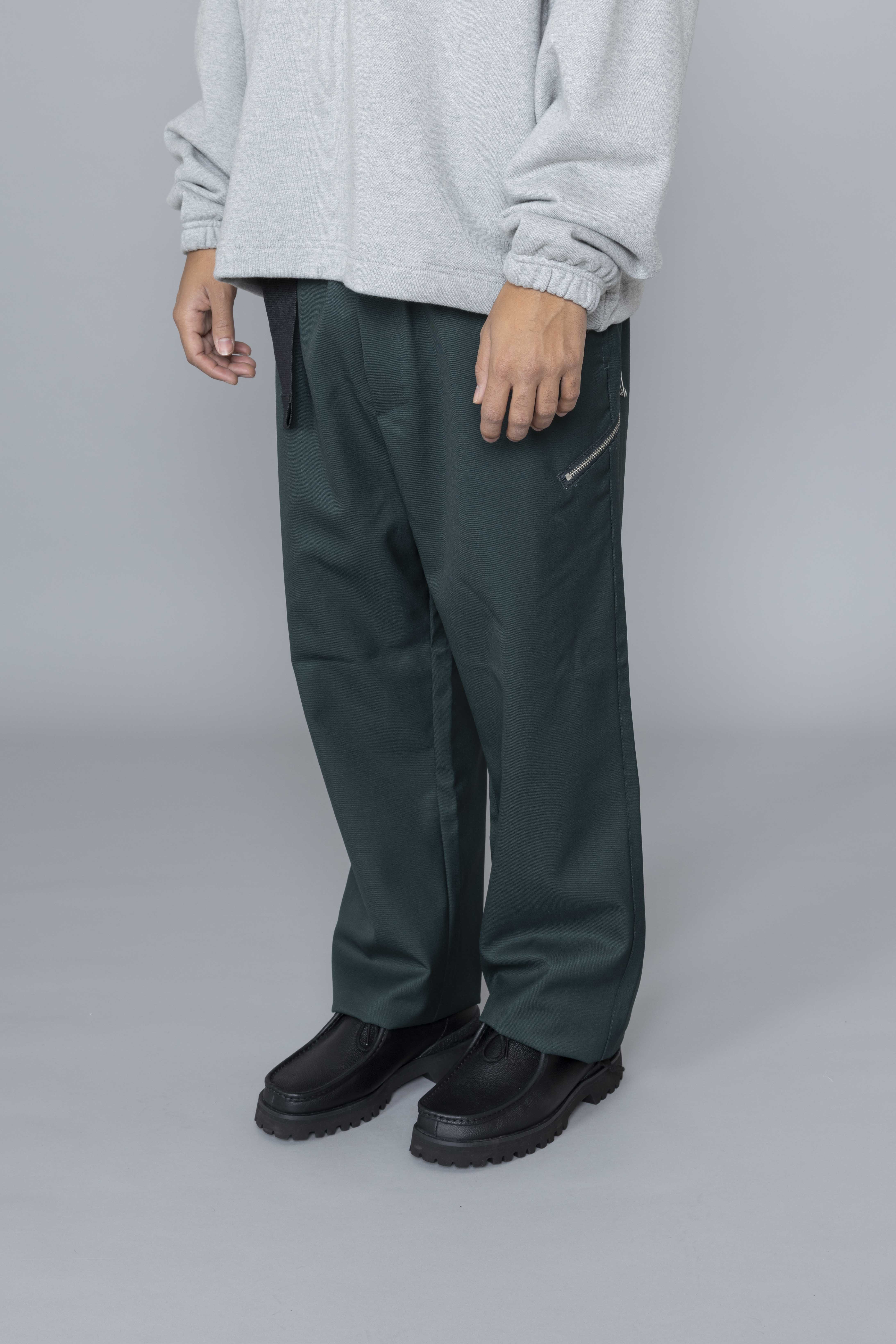 OAMCPeacemakerRegsPantsDarkGreenDia