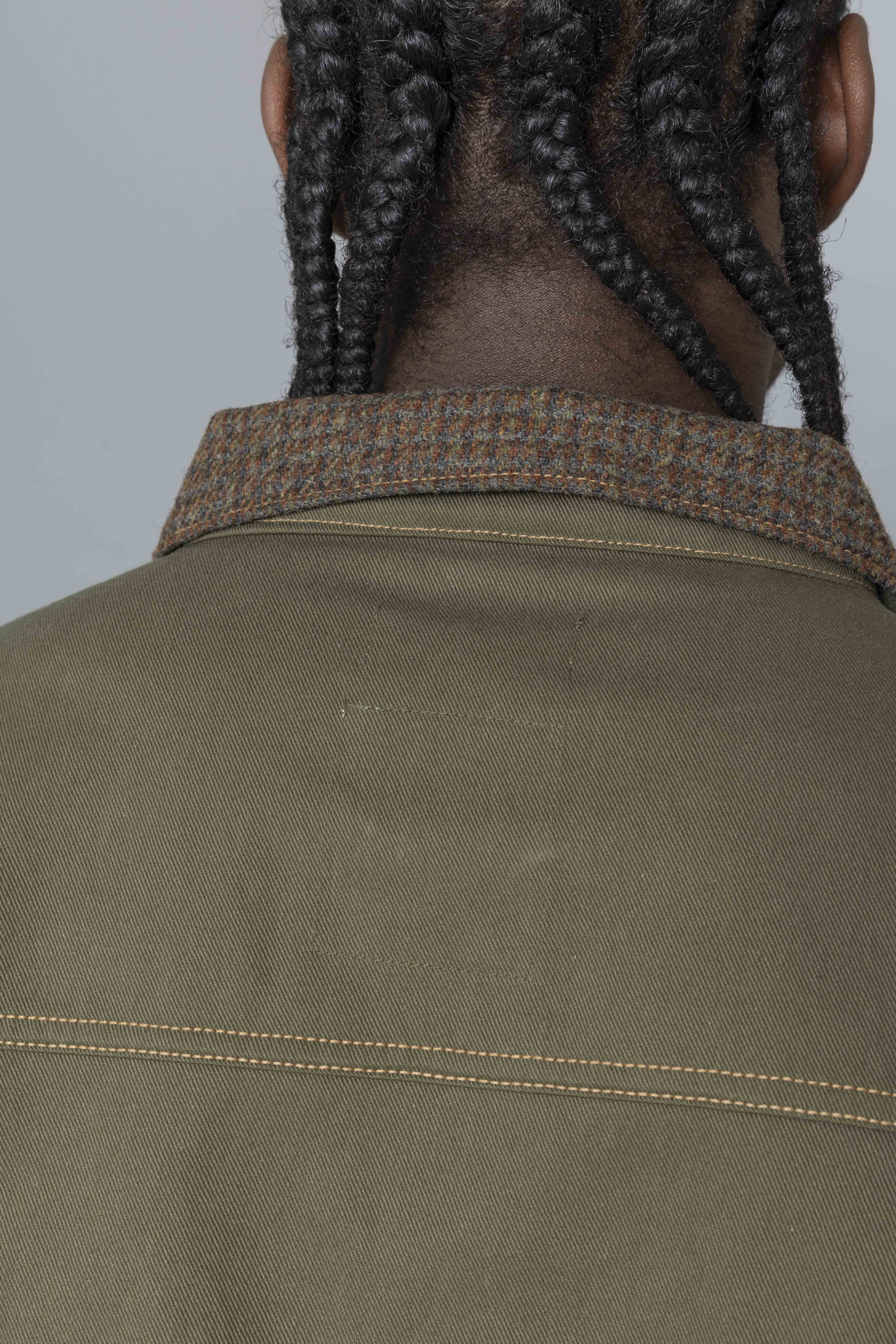 EstudioNiksenCarpenterCollarJacketKhakiCollar