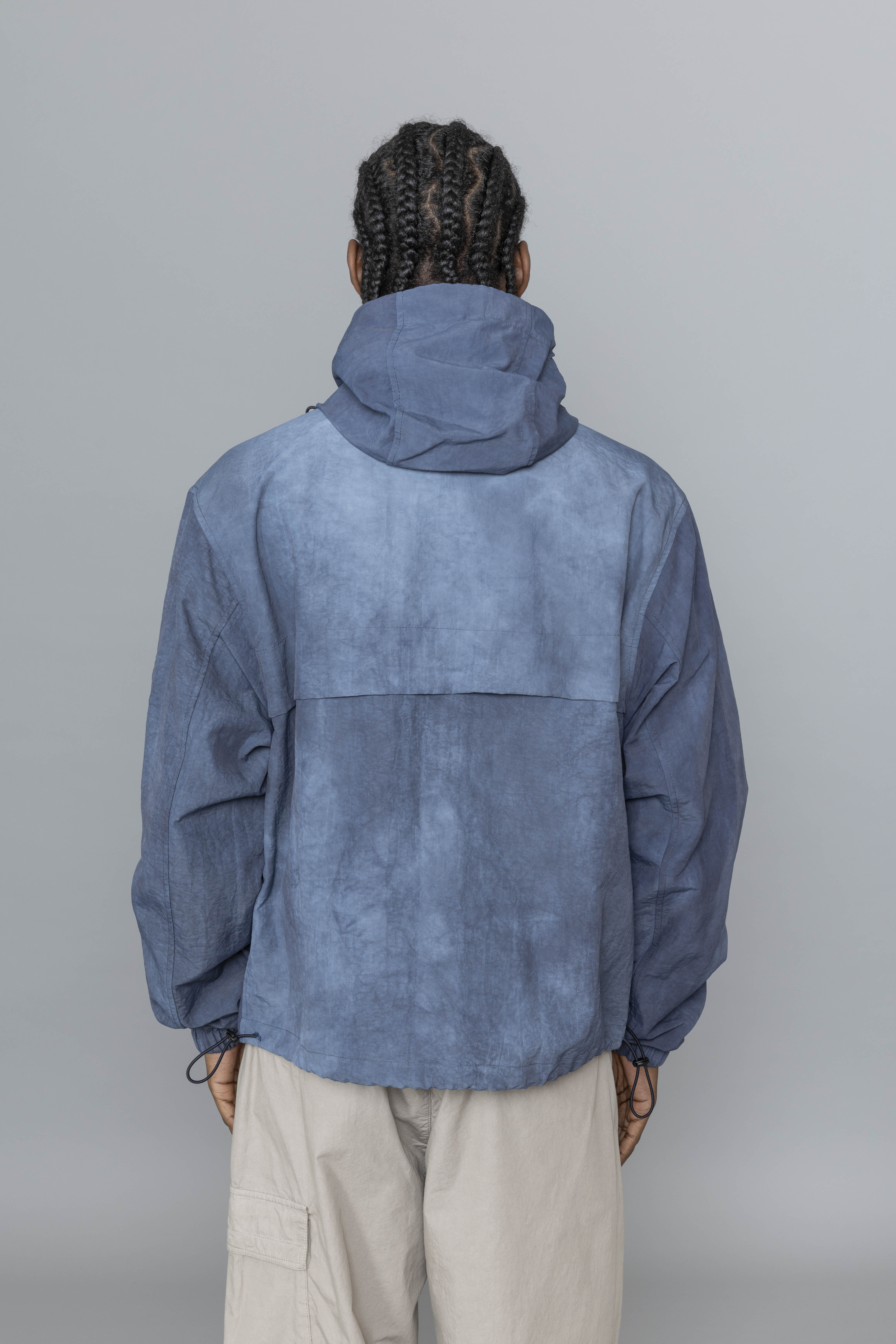 LC23WASHEDNYLONHOODEDJACKETNavyBack