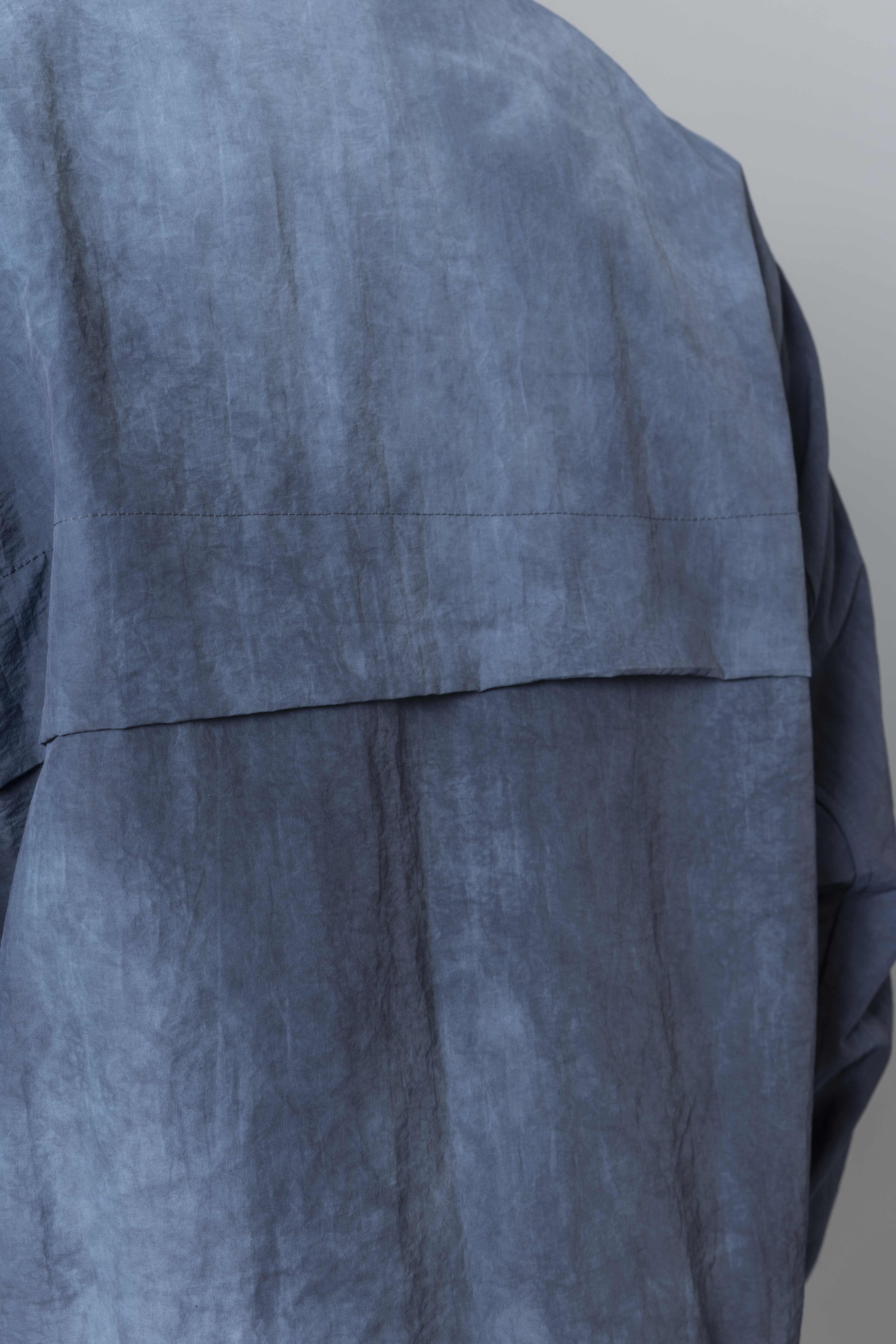 LC23WASHEDNYLONHOODEDJACKETNavyDetails