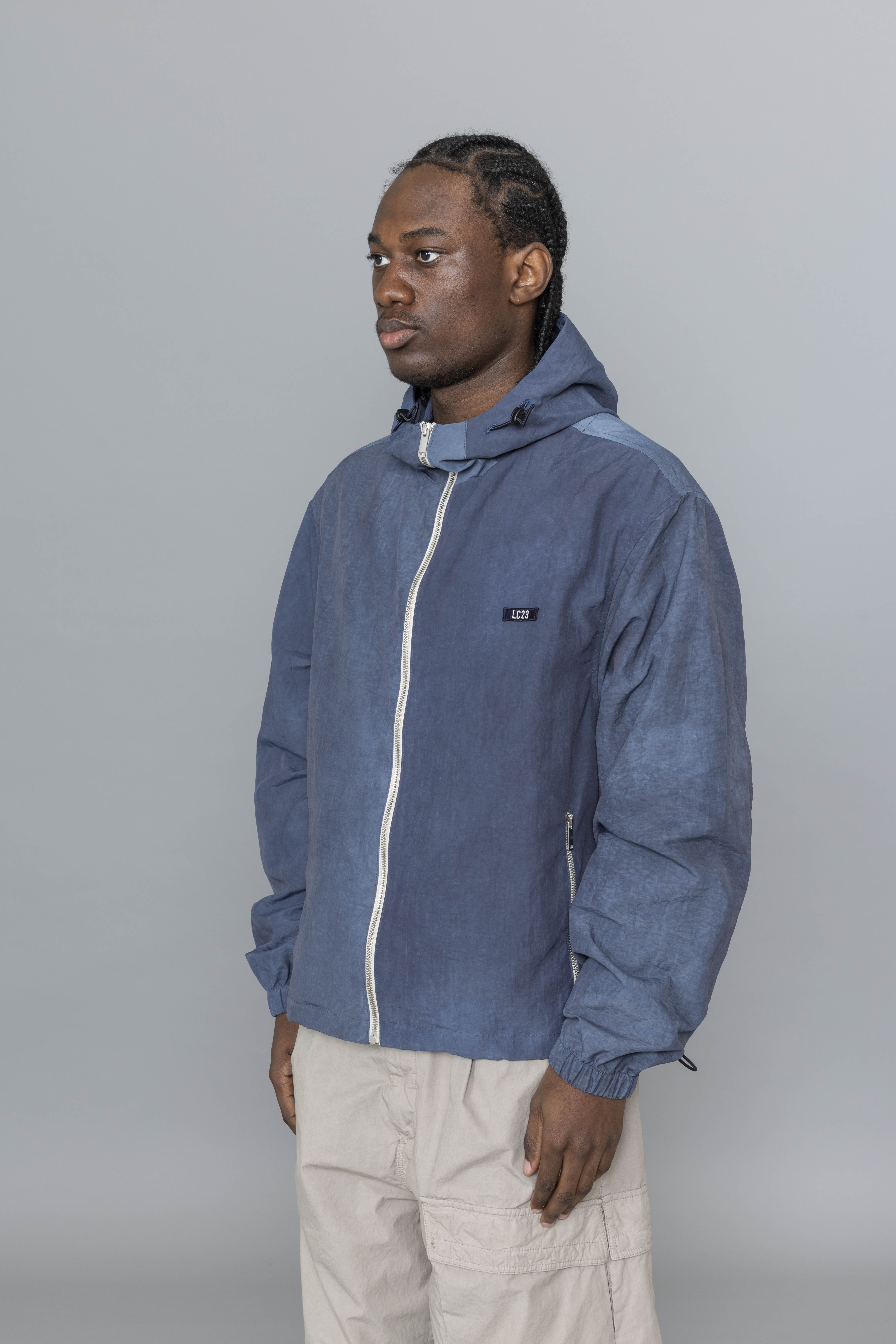 LC23WASHEDNYLONHOODEDJACKETNavyDia