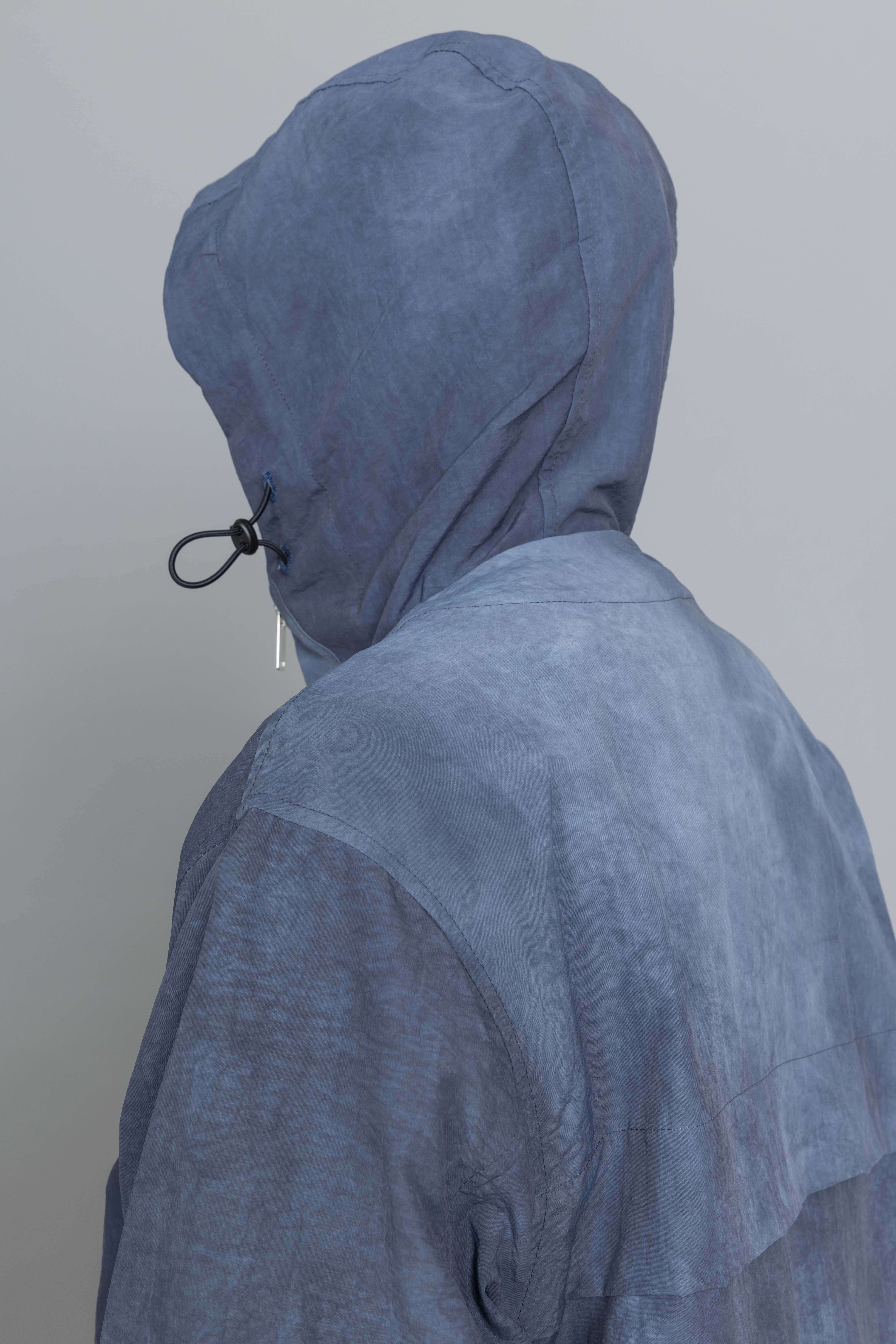 LC23WASHEDNYLONHOODEDJACKETNavyHood