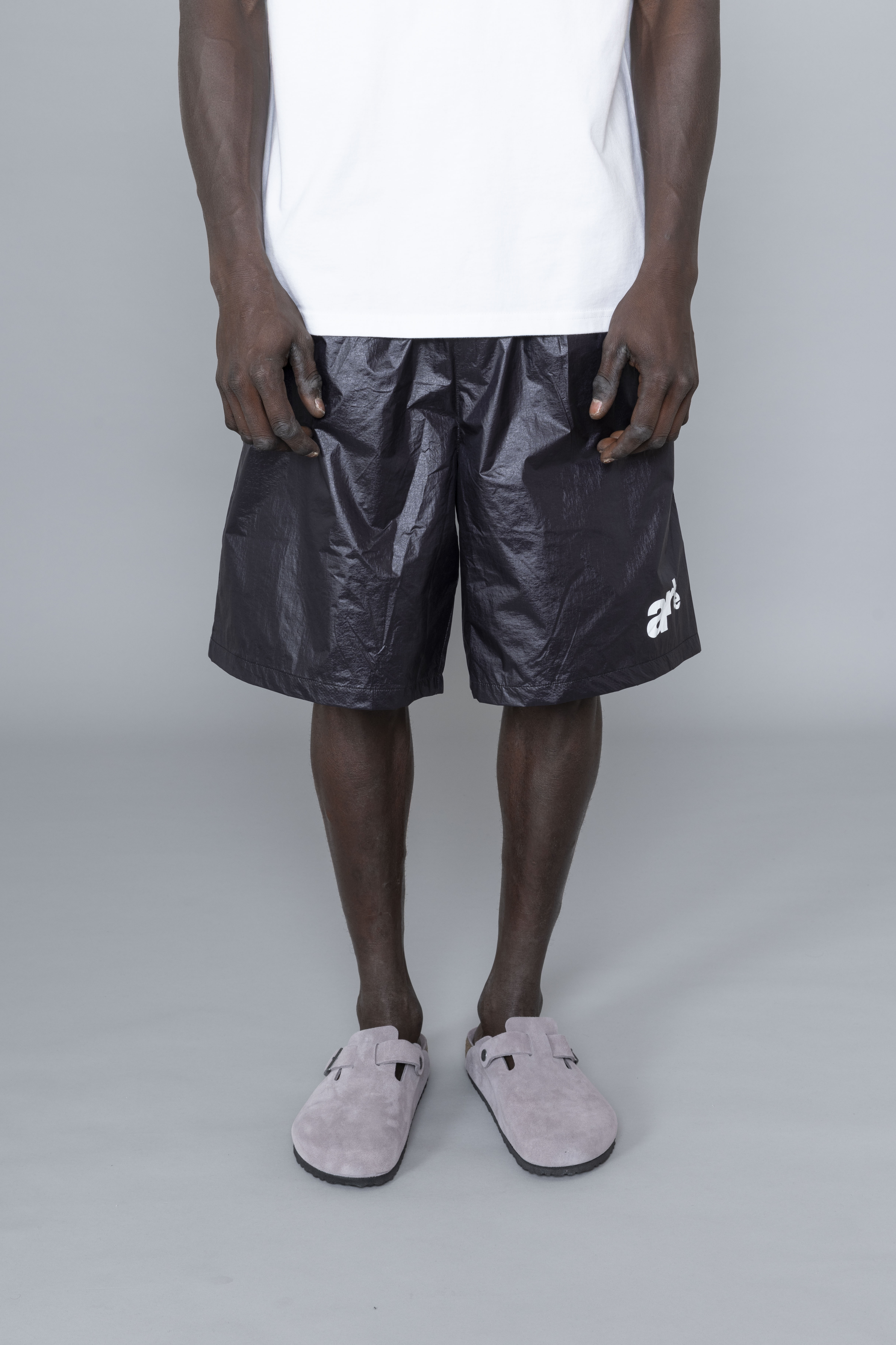 ArteAntwerpBigLogoShortsBlack