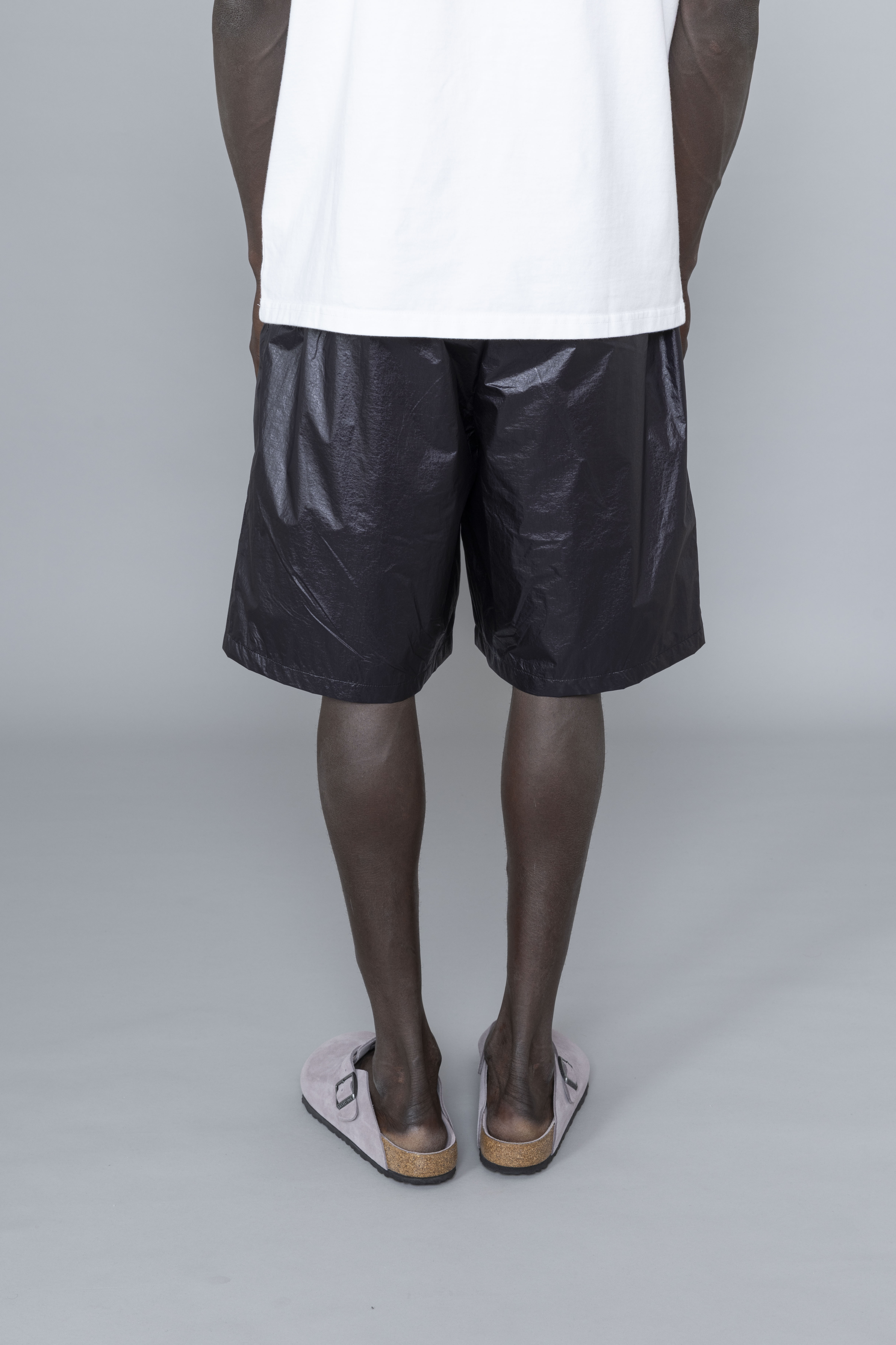 ArteAntwerpBigLogoShortsBlackBack