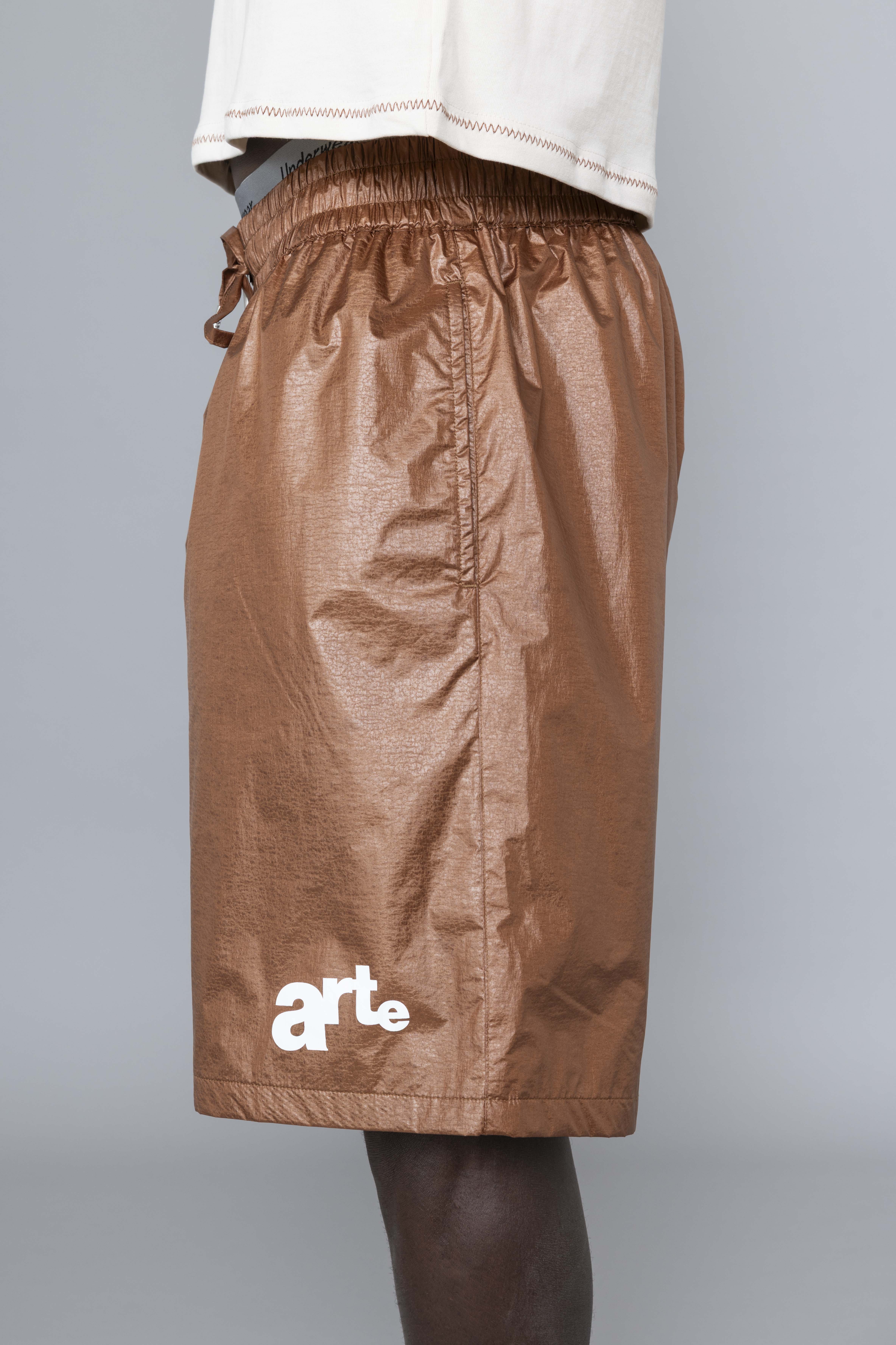 ArteAntwerpBigLogoShortsOrangeLogo