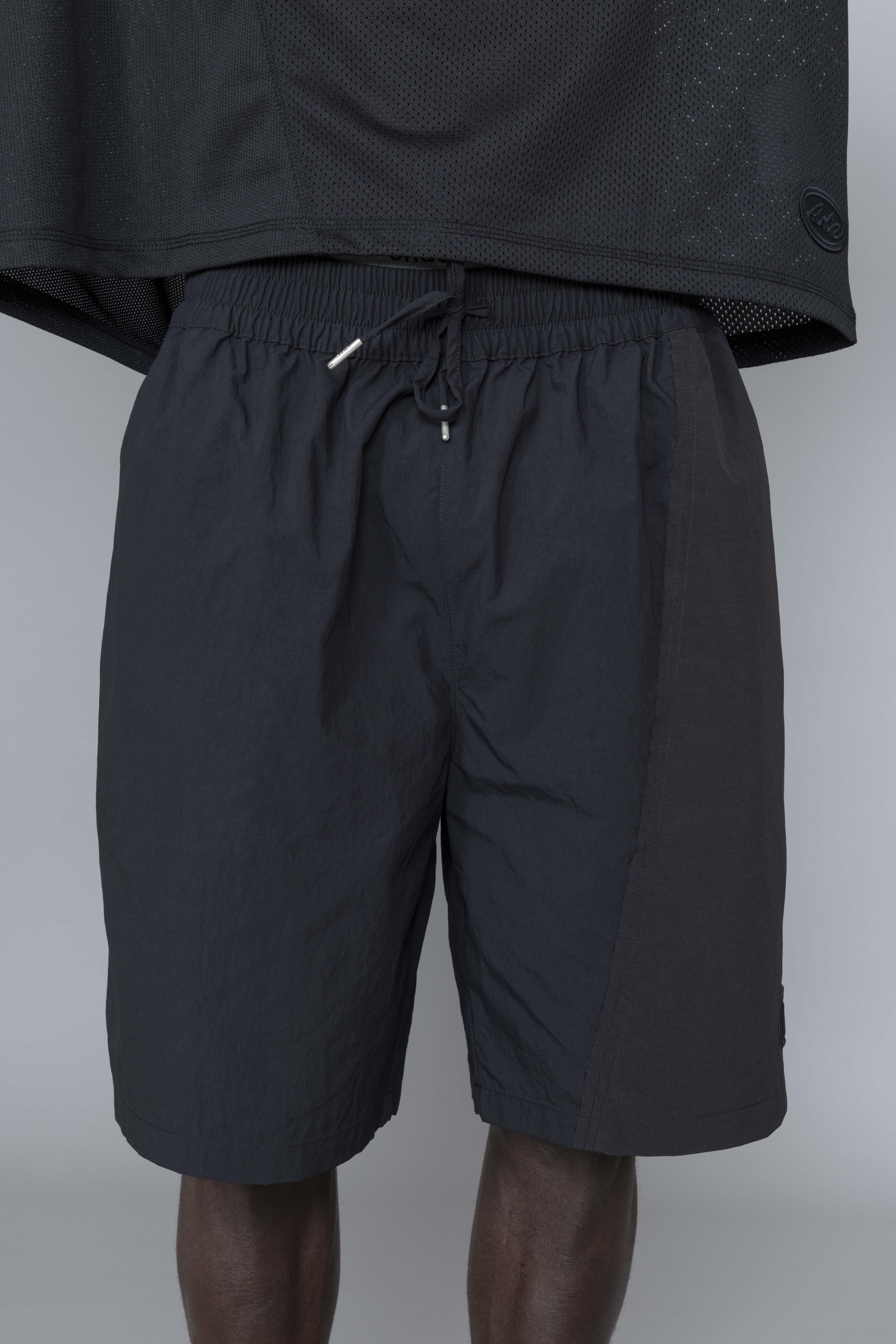 ArteAntwerpDistortedShortsBlackWaist