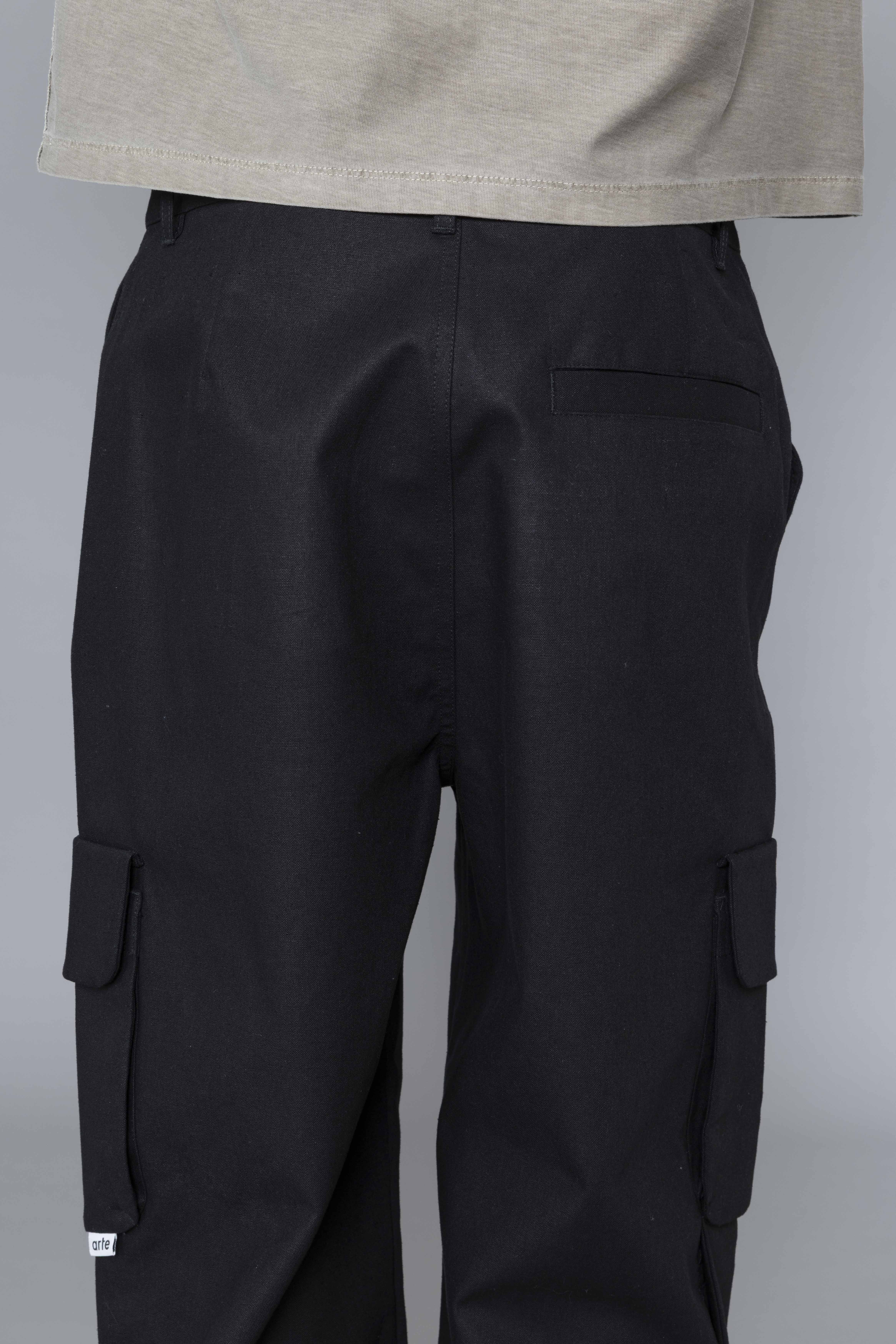 ArteAntwerpLinenCargoPantsBlackAss