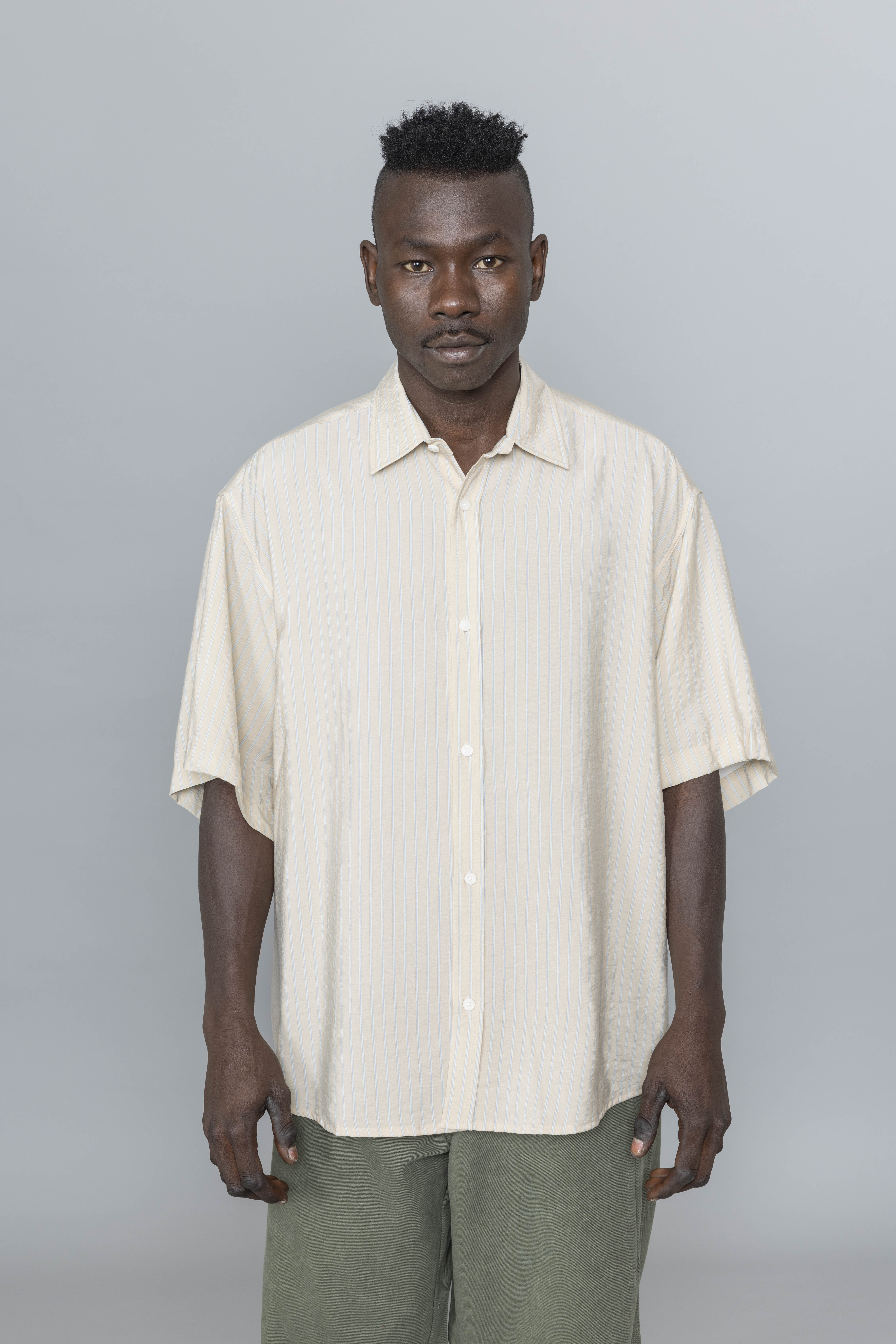 EstudioNiksenShortsleeveWideShirtStripe