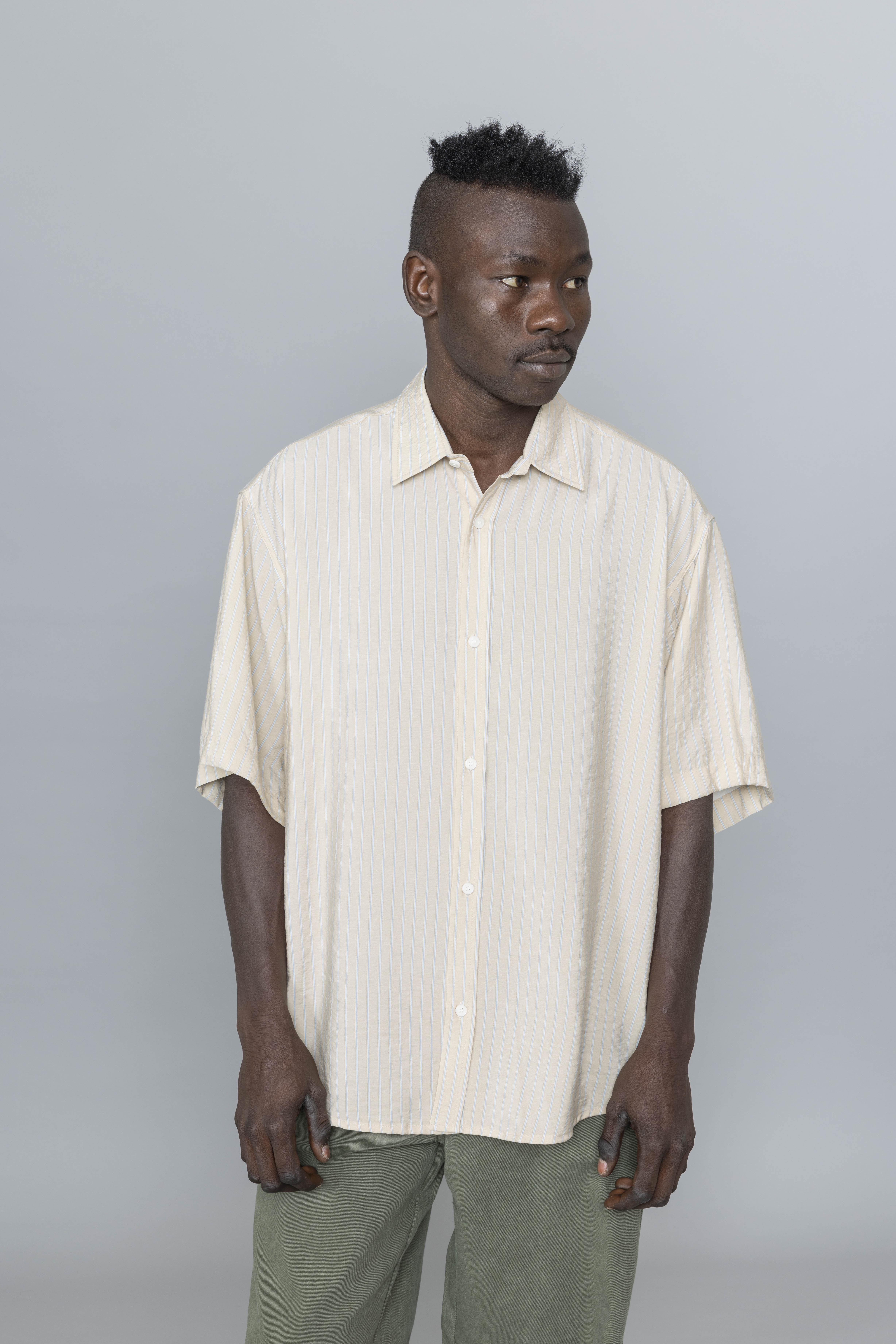 EstudioNiksenShortsleeveWideShirtStripeFs